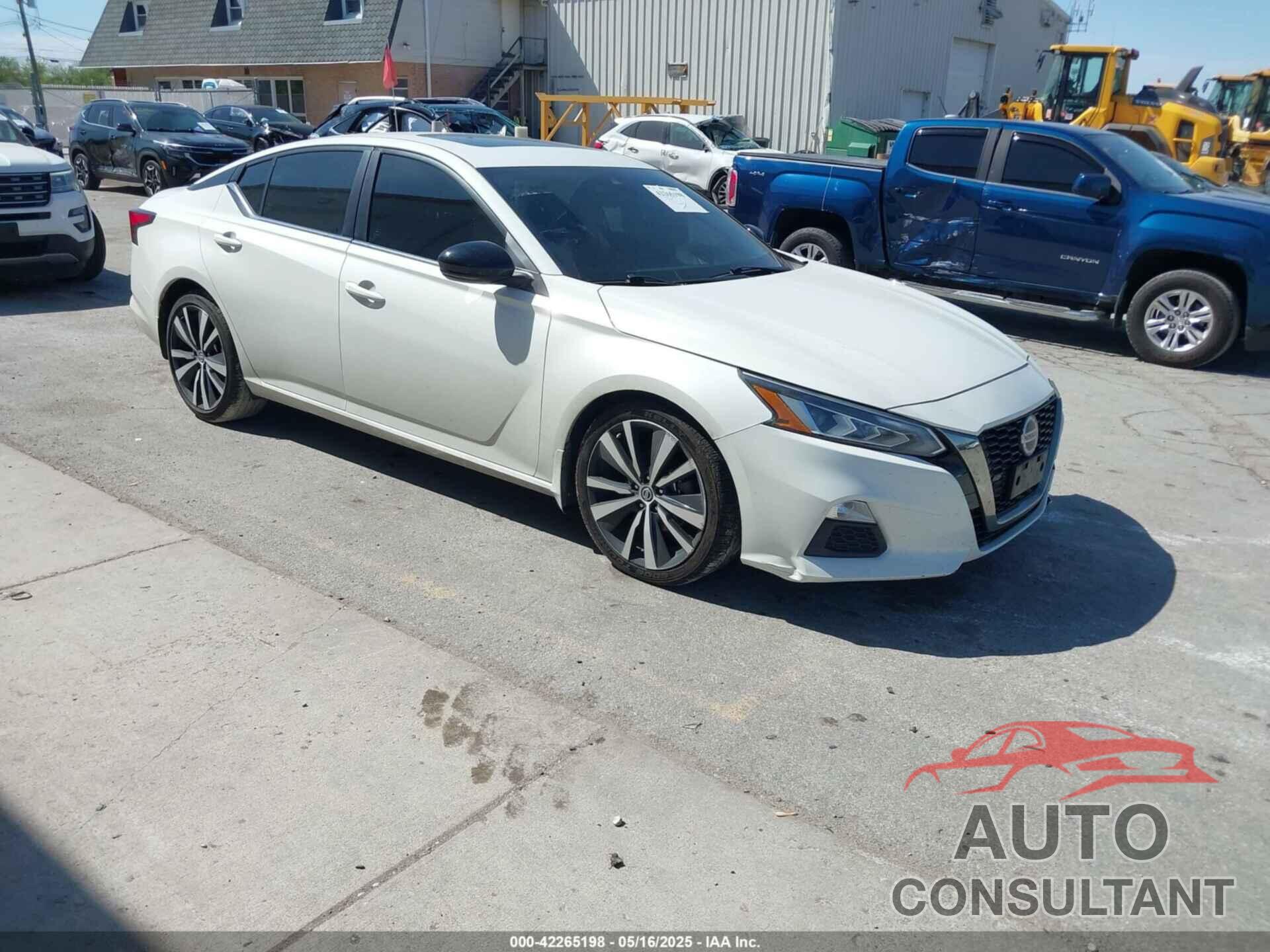 NISSAN ALTIMA 2021 - 1N4AL4CV9MN377435