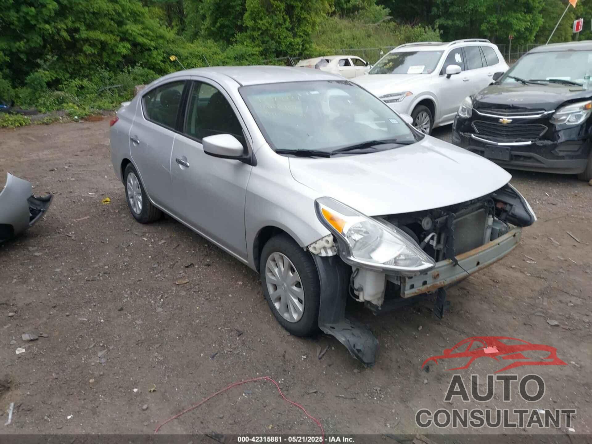 NISSAN VERSA 2017 - 3N1CN7AP7HL870509