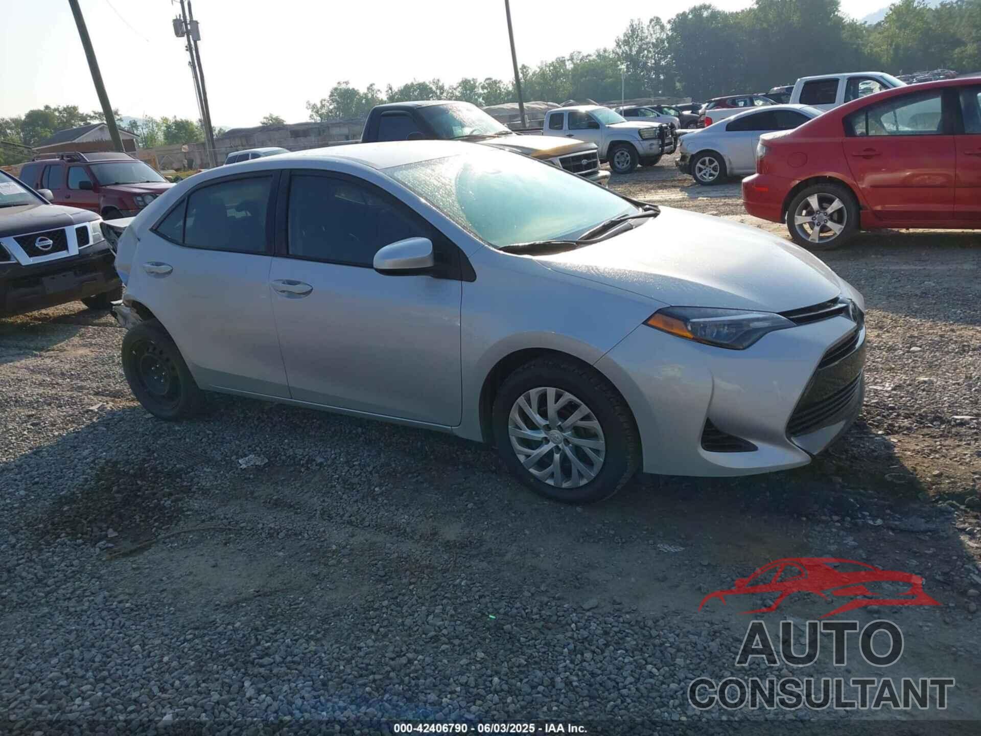 TOYOTA COROLLA 2018 - 2T1BURHE0JC117814