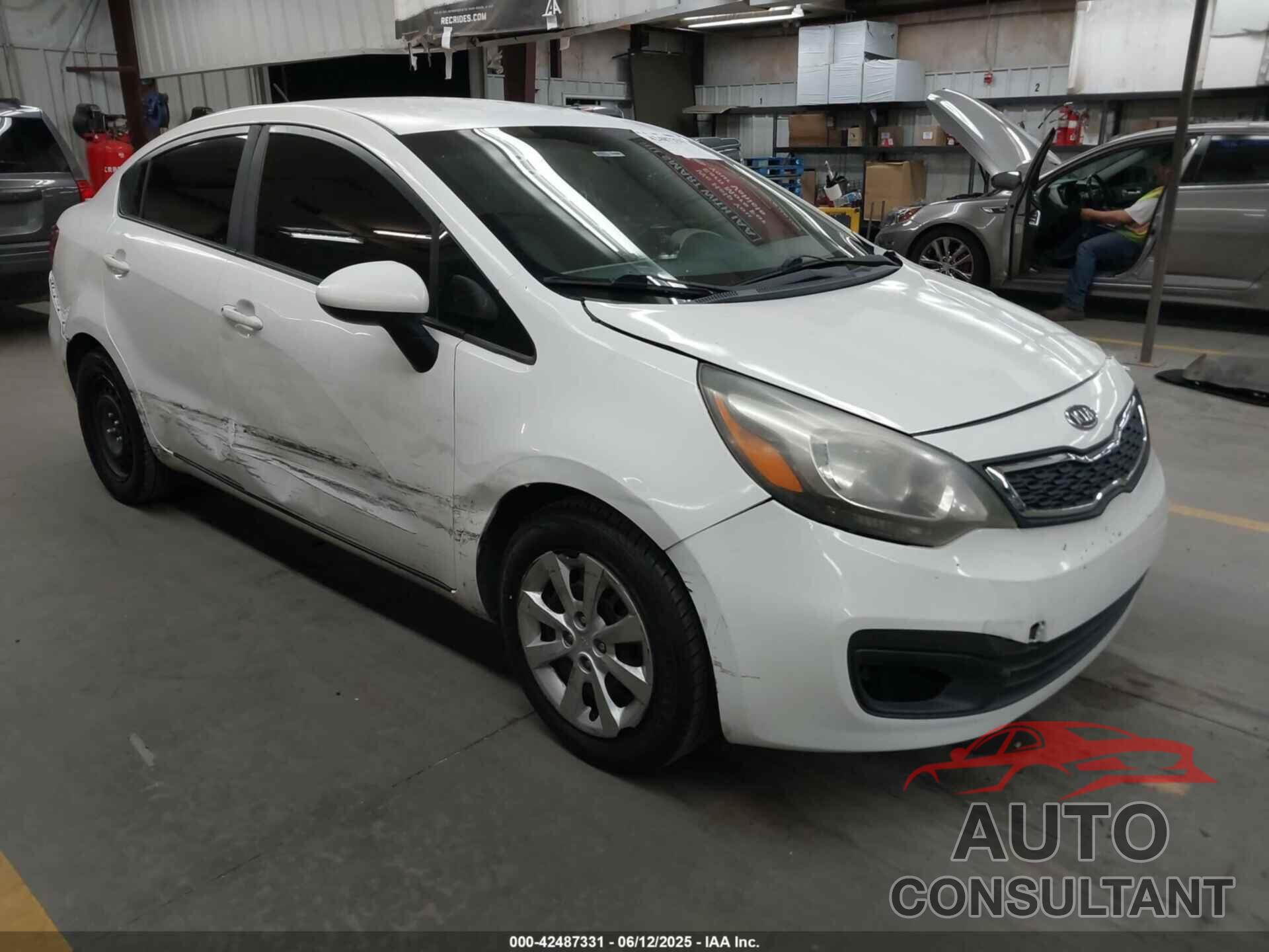 KIA RIO 2013 - KNADM4A39D6132132