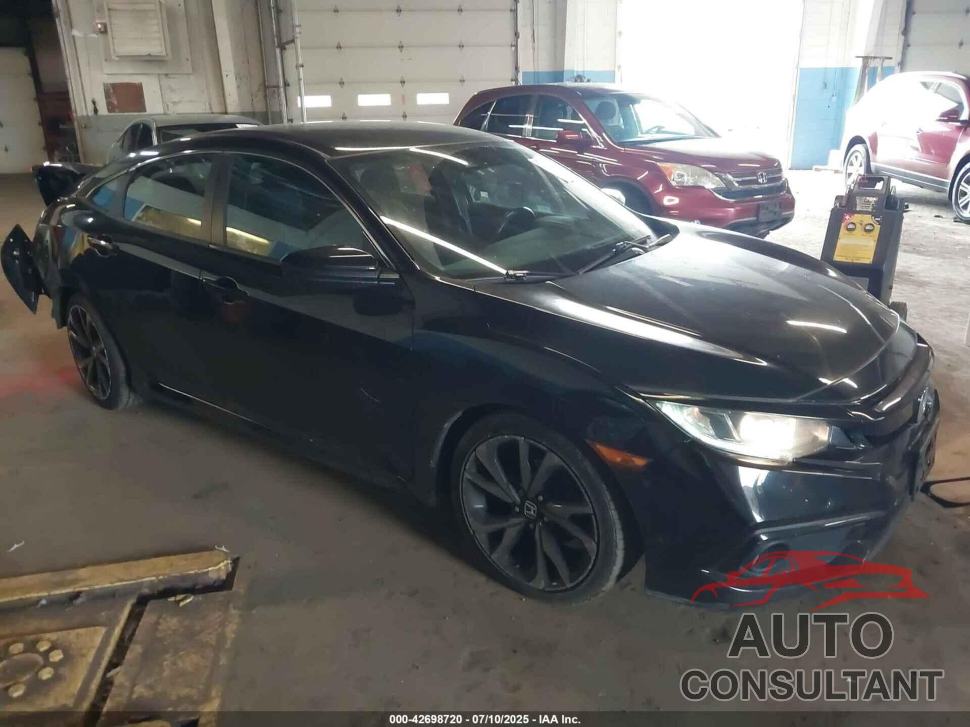 HONDA CIVIC 2019 - 2HGFC2F8XKH596082