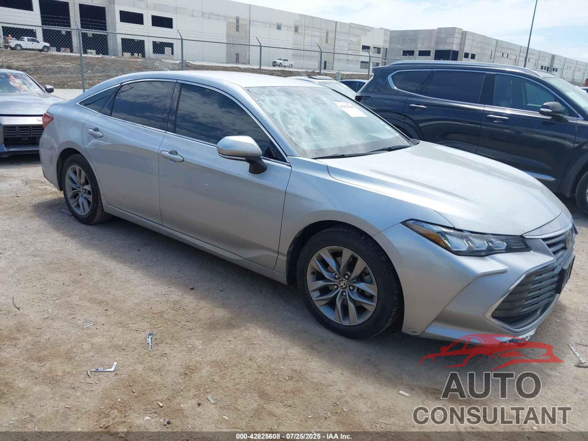 TOYOTA AVALON 2022 - 4T1JZ1FB3NU078387