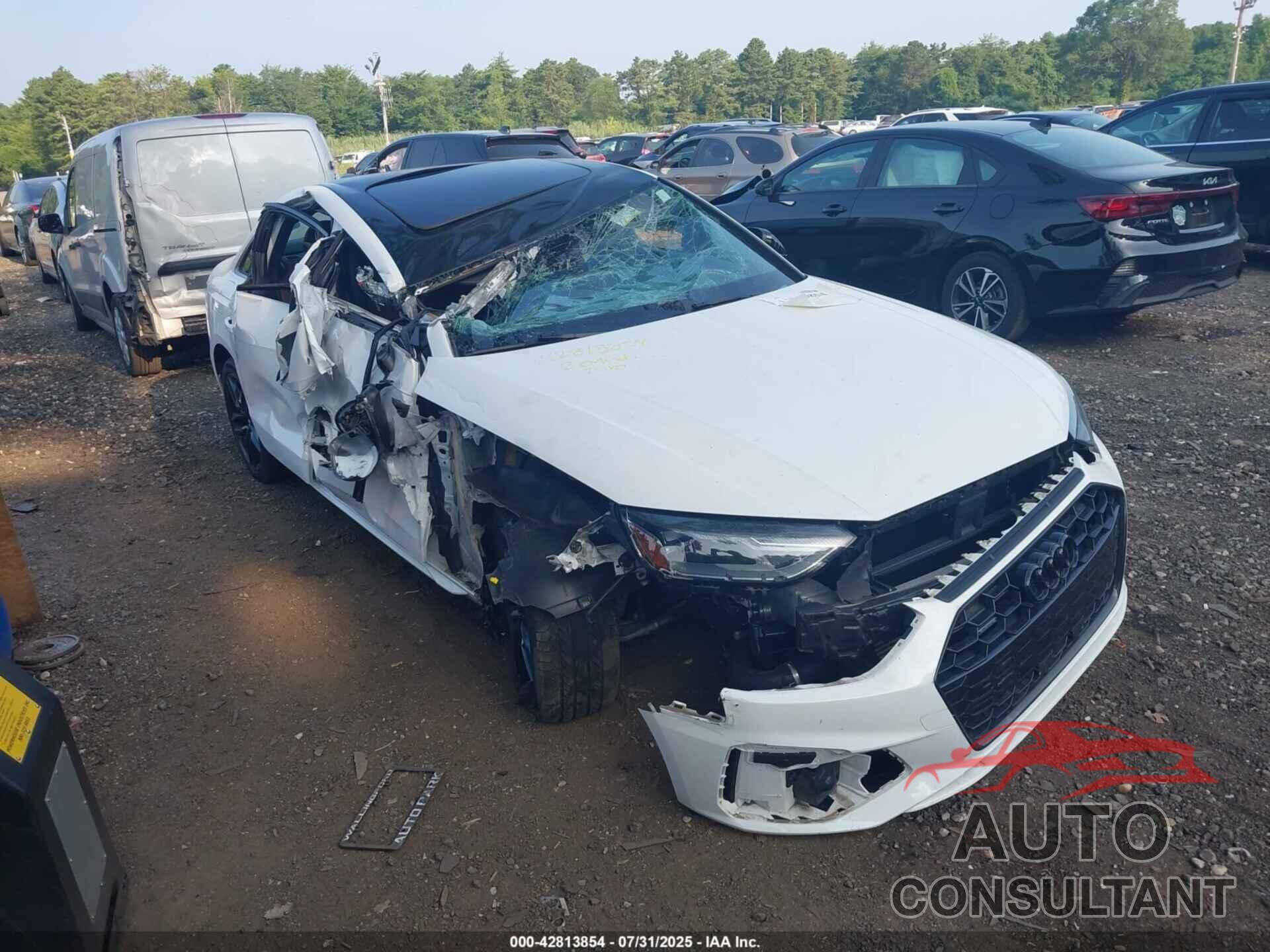 AUDI A4 2020 - WAUDNAF42LN010715