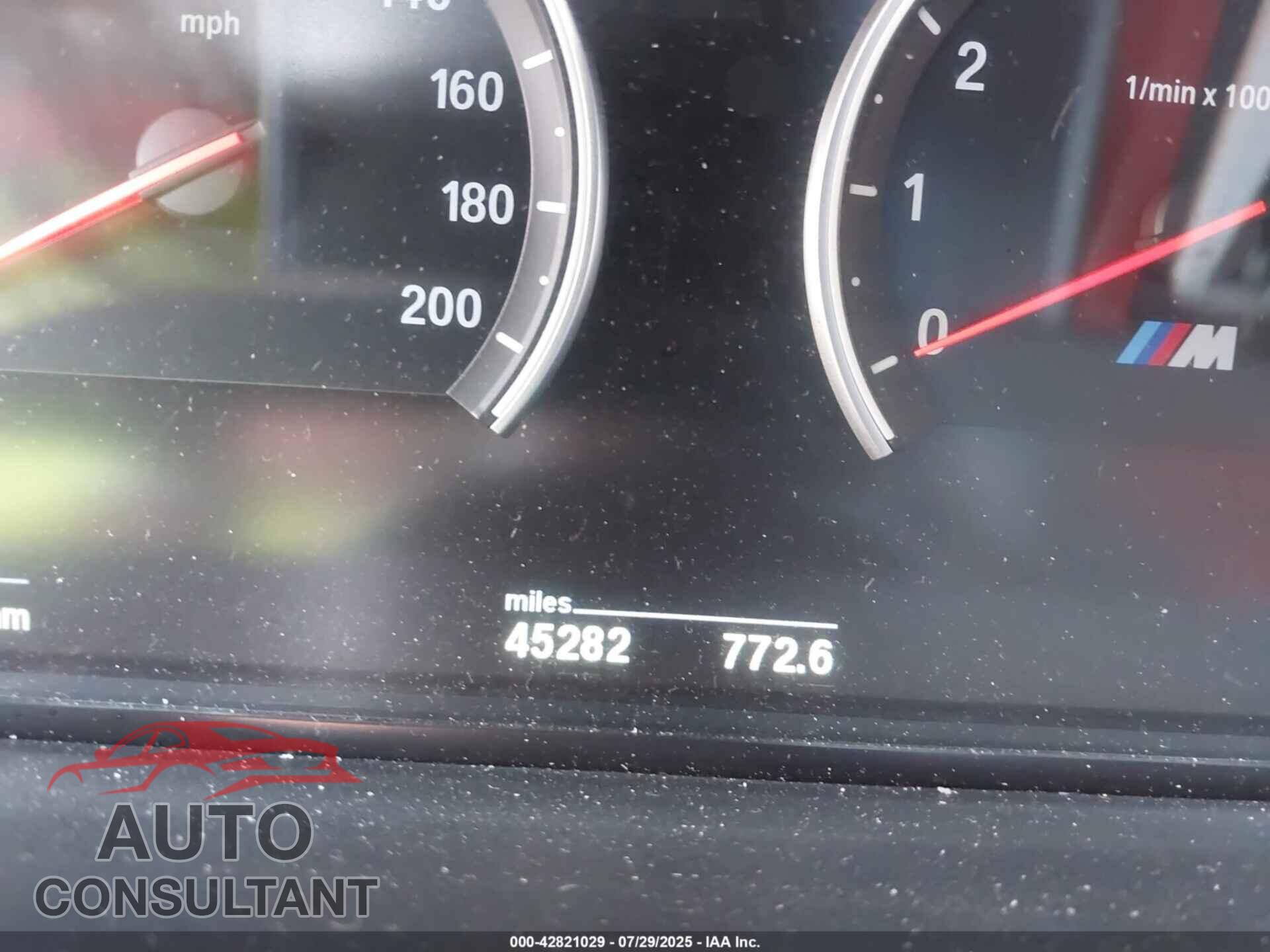 BMW M5 2015 - WBSFV9C53FD594780