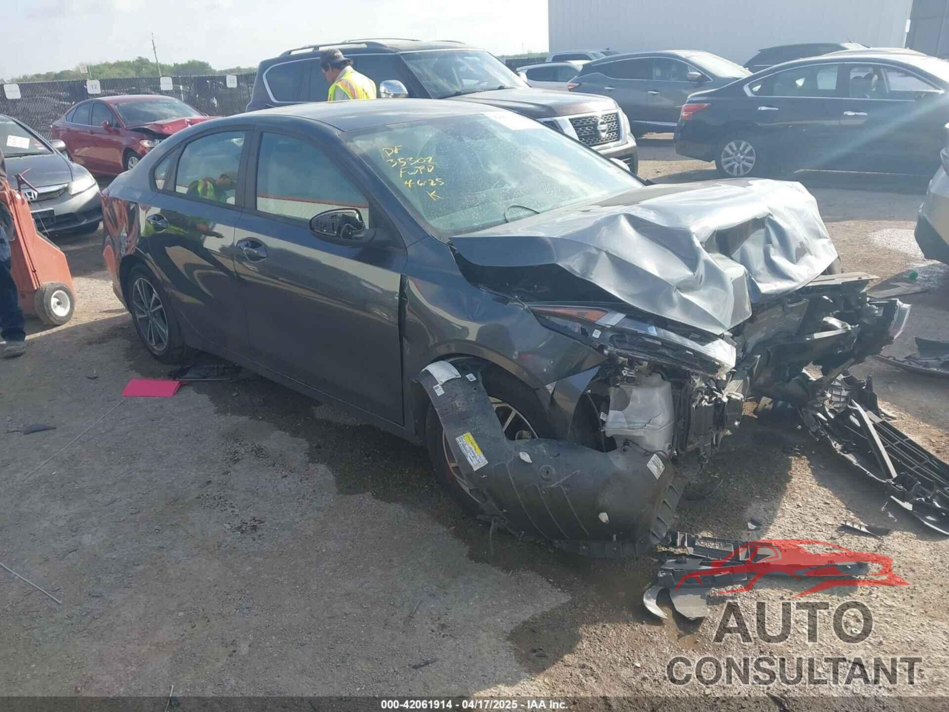 KIA FORTE 2023 - 3KPF24AD0PE508306
