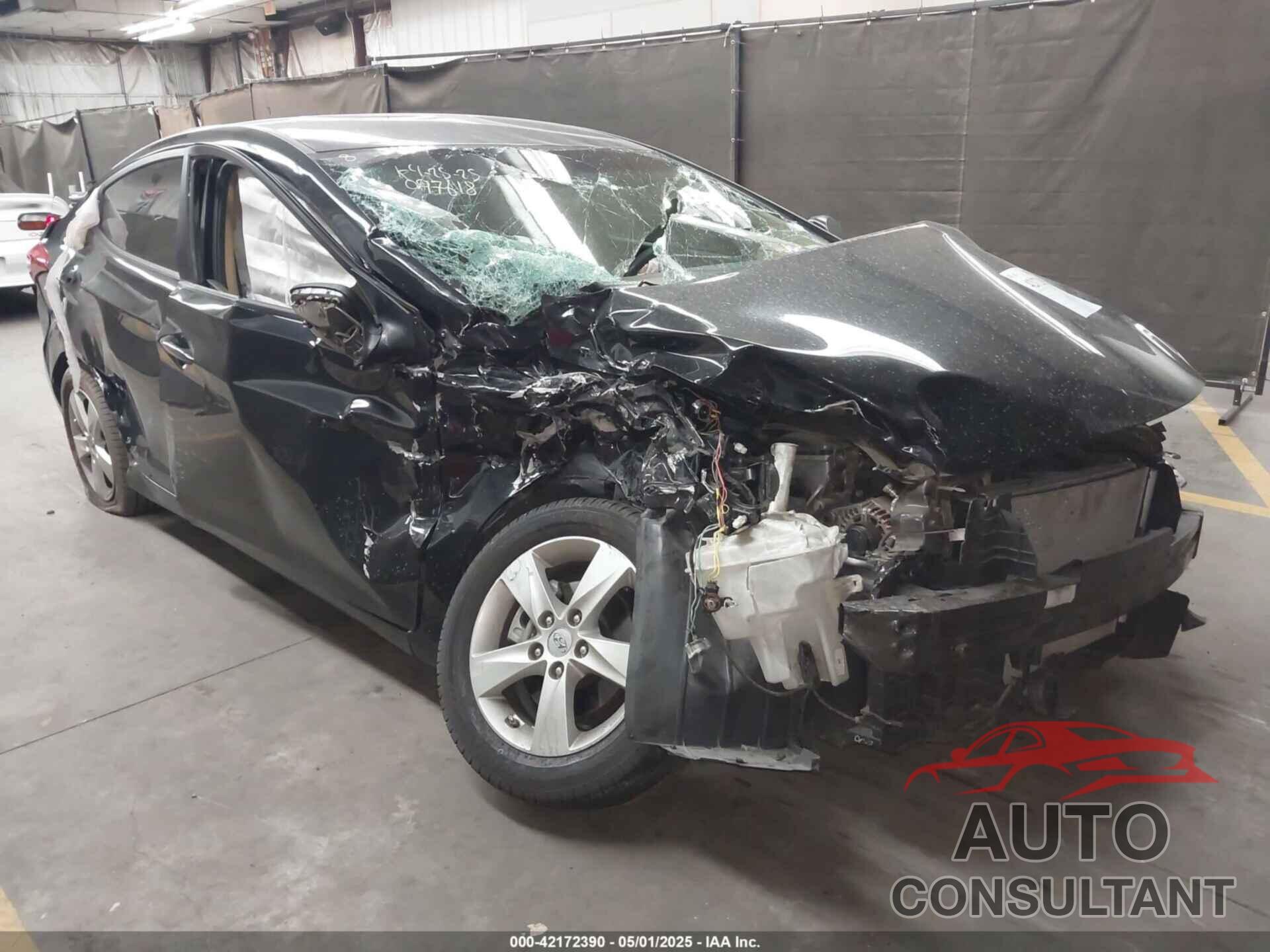 HYUNDAI ELANTRA 2012 - 5NPDH4AE5CH097618