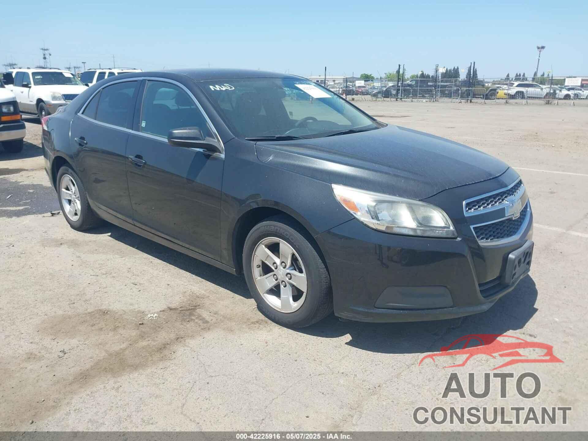 CHEVROLET MALIBU 2013 - 1G11B5SA2DF259621
