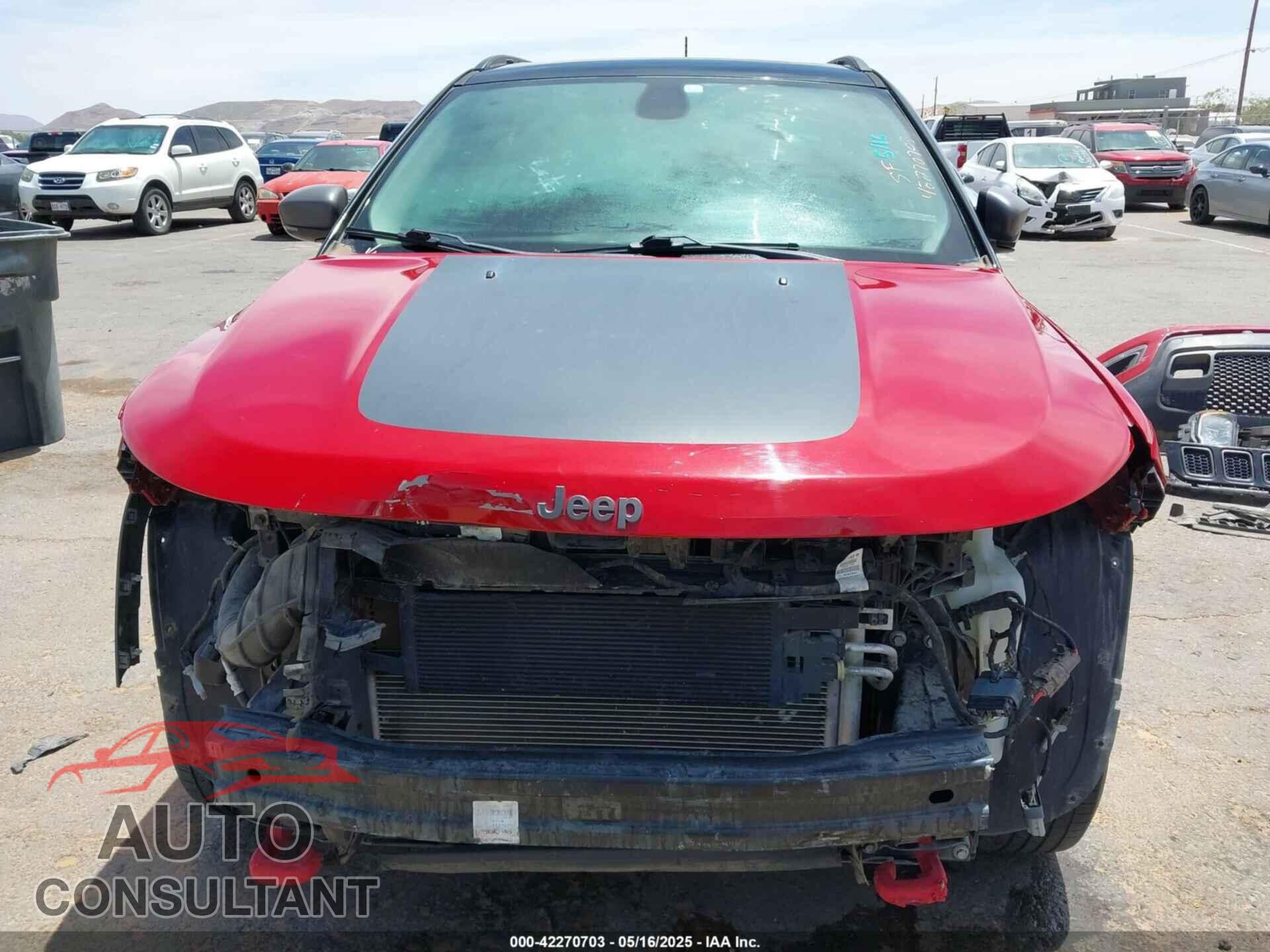 JEEP COMPASS 2018 - 3C4NJDDB3JT230514