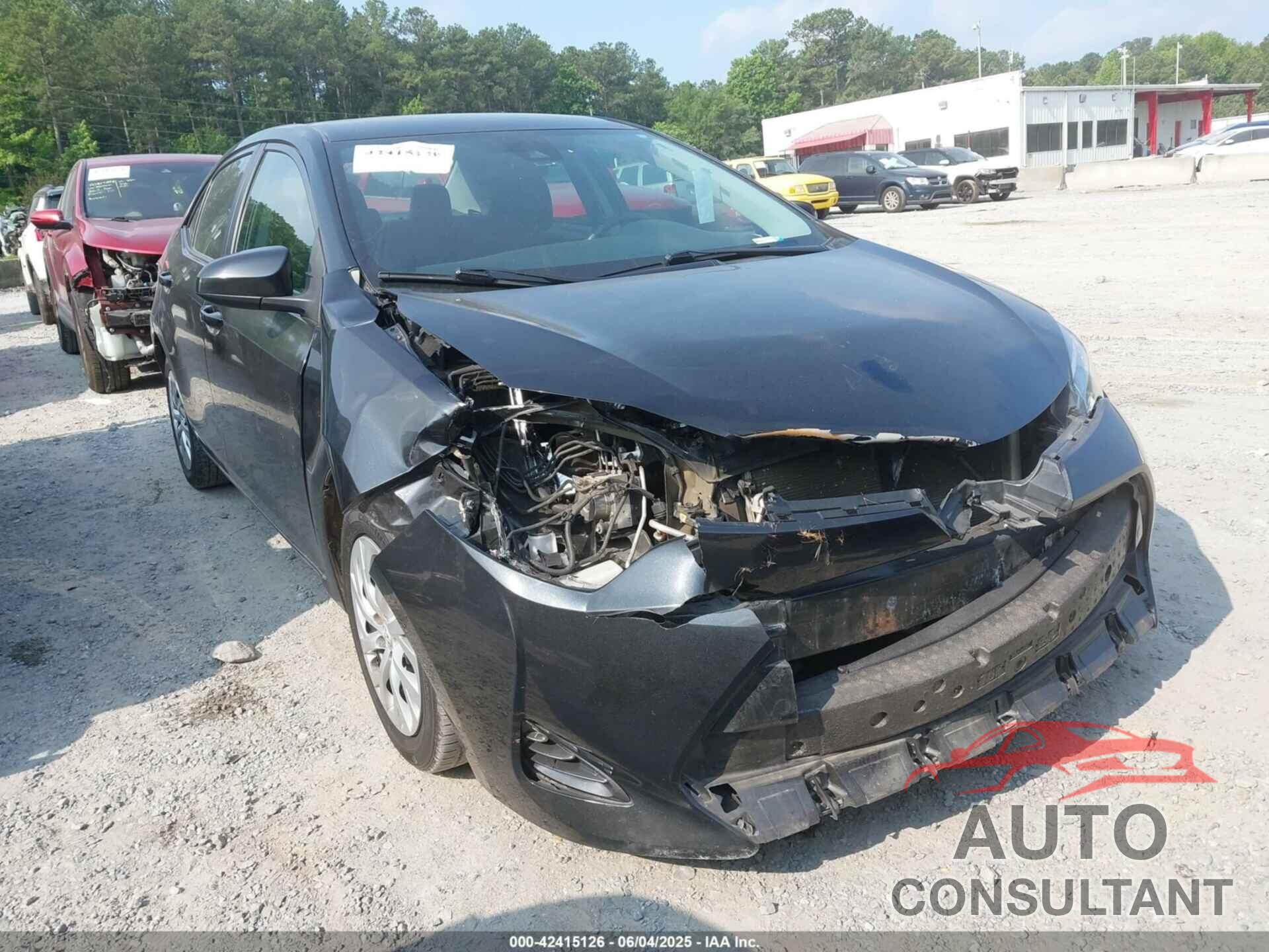 TOYOTA COROLLA 2018 - 5YFBURHE8JP817144
