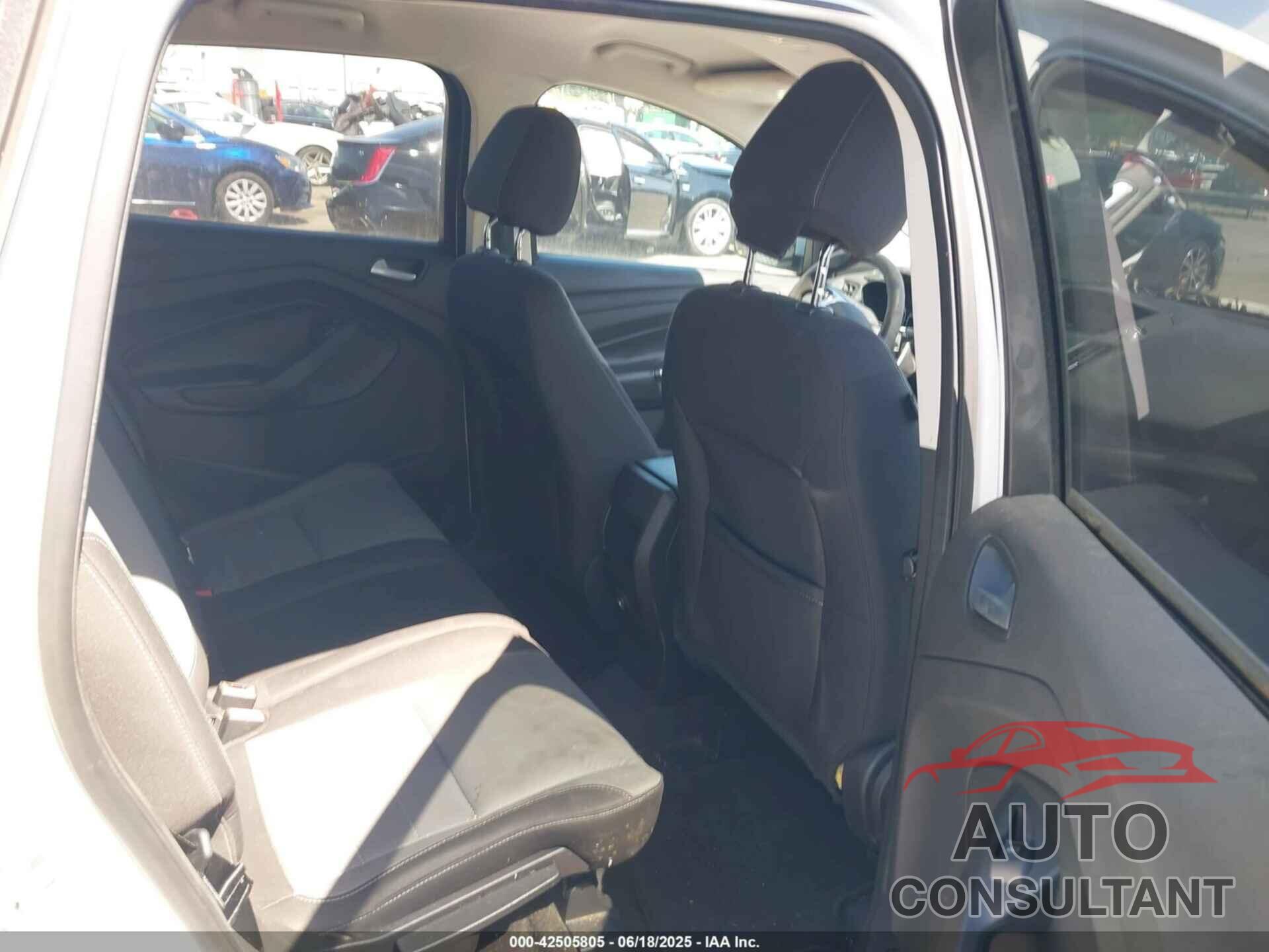 FORD ESCAPE 2014 - 1FMCU0GX2EUA66193