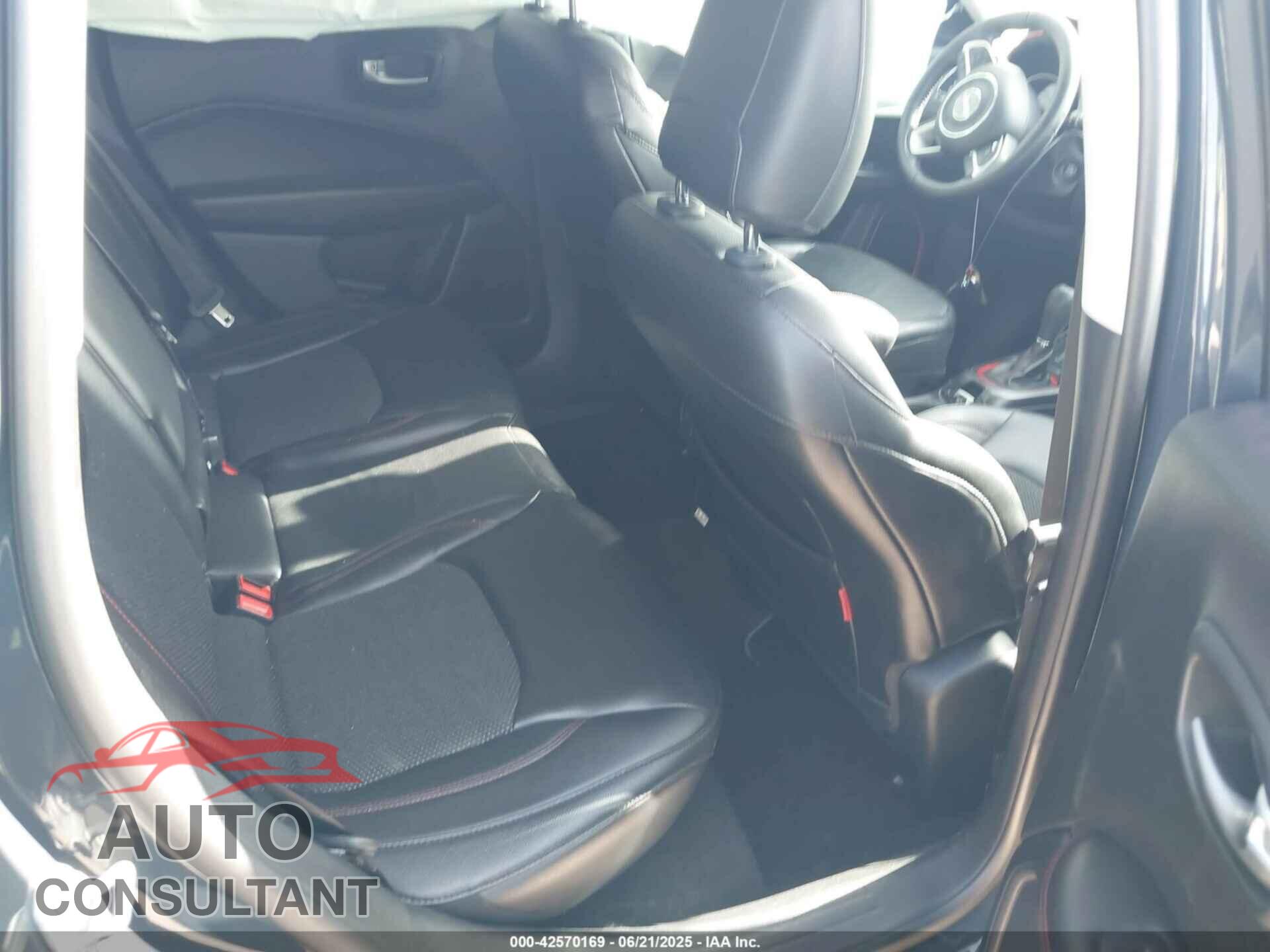 JEEP COMPASS 2017 - 3C4NJDDB9HT667458