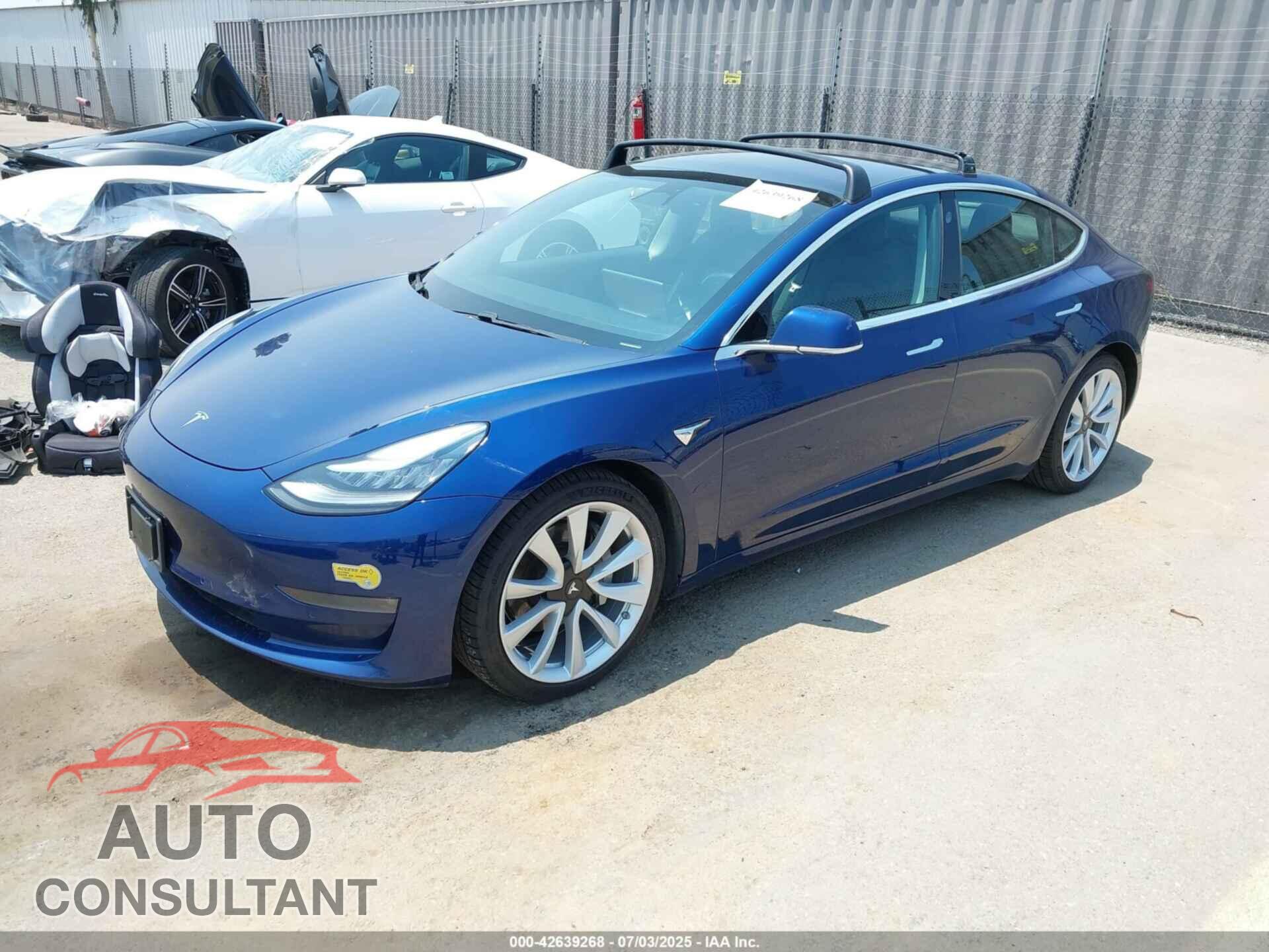 TESLA MODEL 3 2019 - 5YJ3E1EB2KF194243