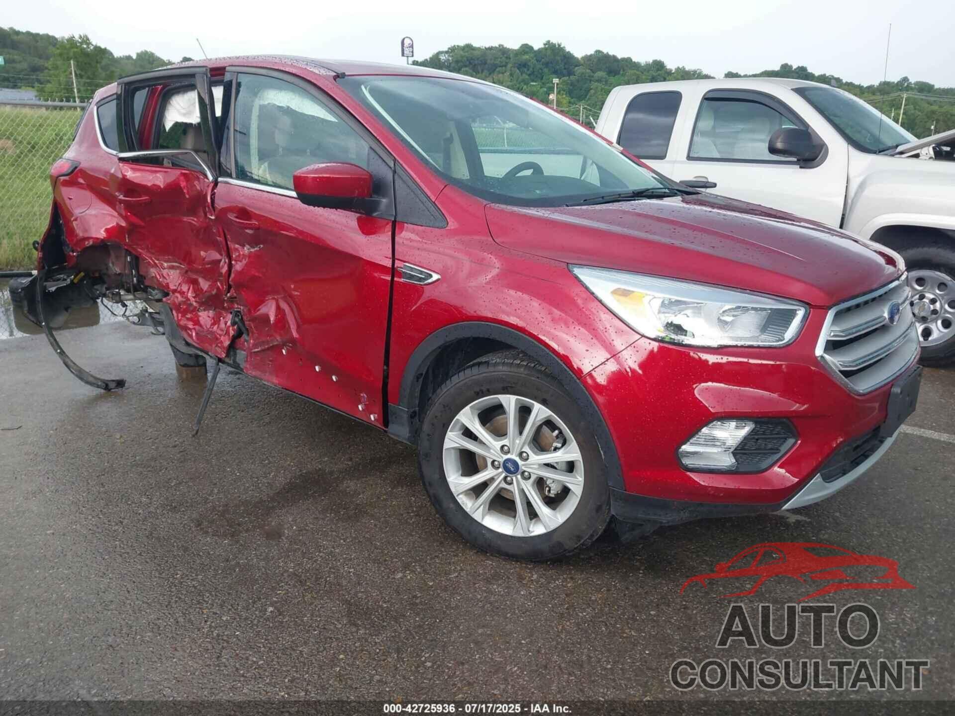 FORD ESCAPE 2019 - 1FMCU0GD5KUB58951