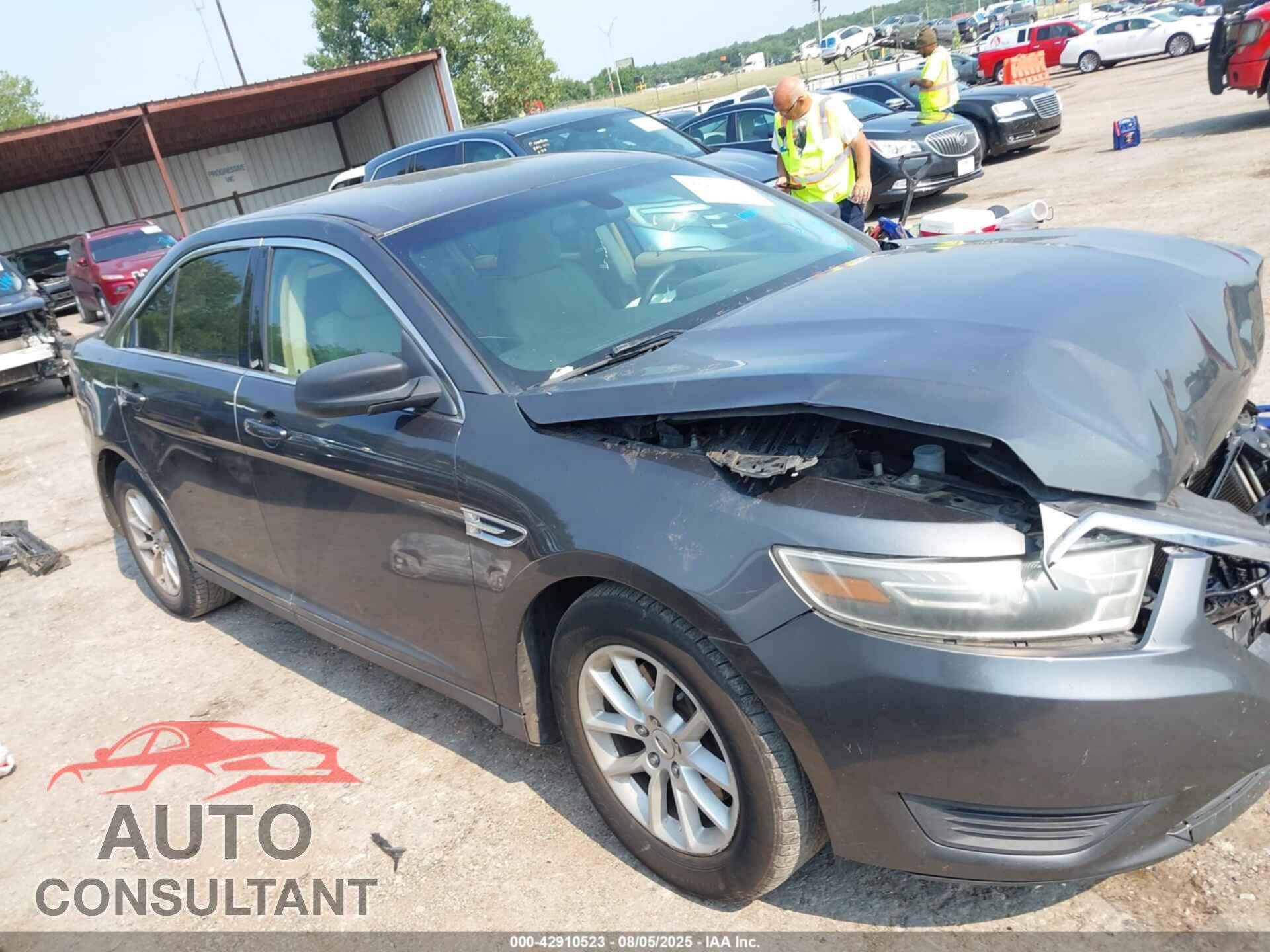 FORD TAURUS 2015 - 1FAHP2D95FG129280