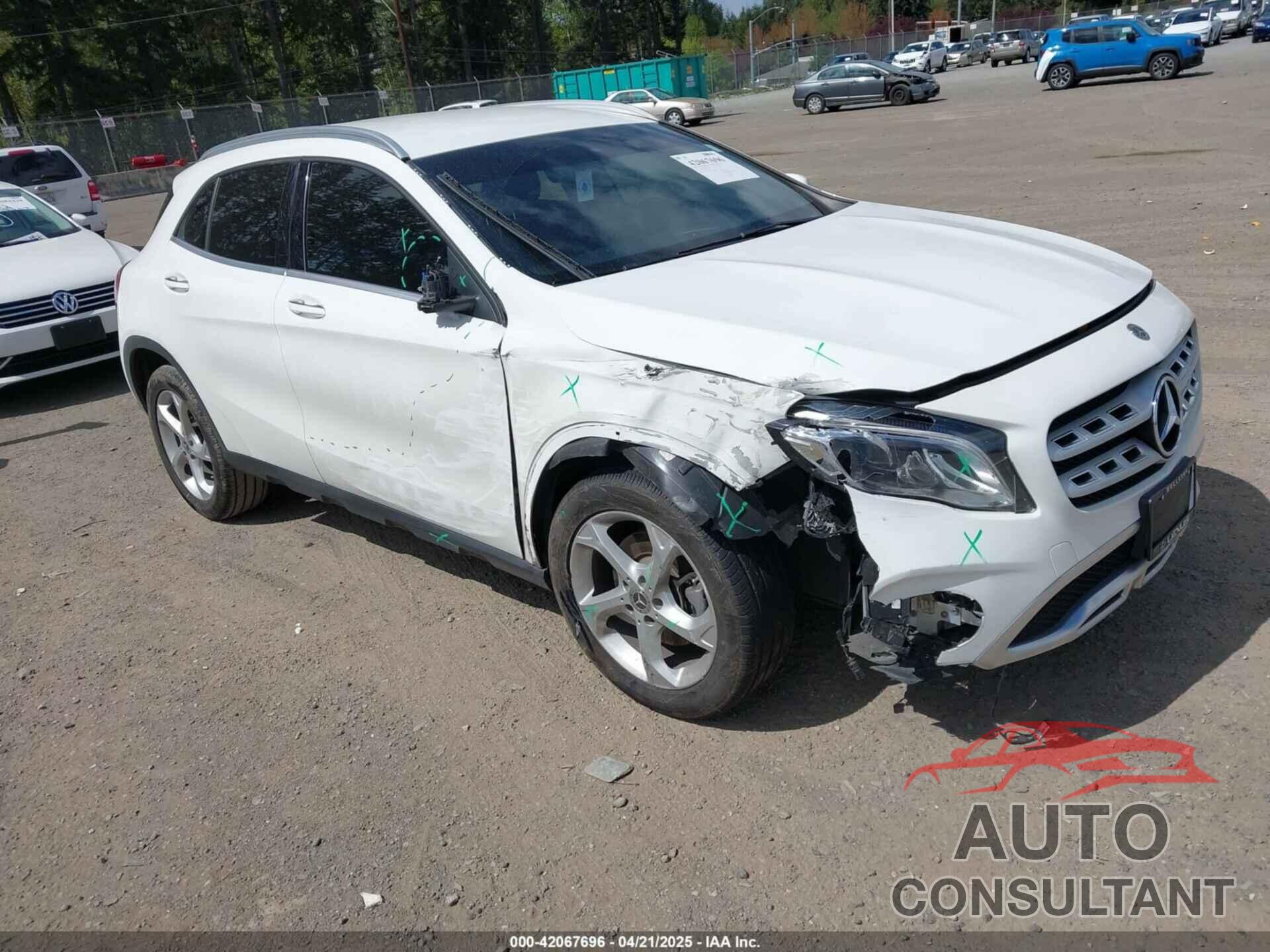 MERCEDES-BENZ GLA 250 2020 - WDCTG4GB7LU027954