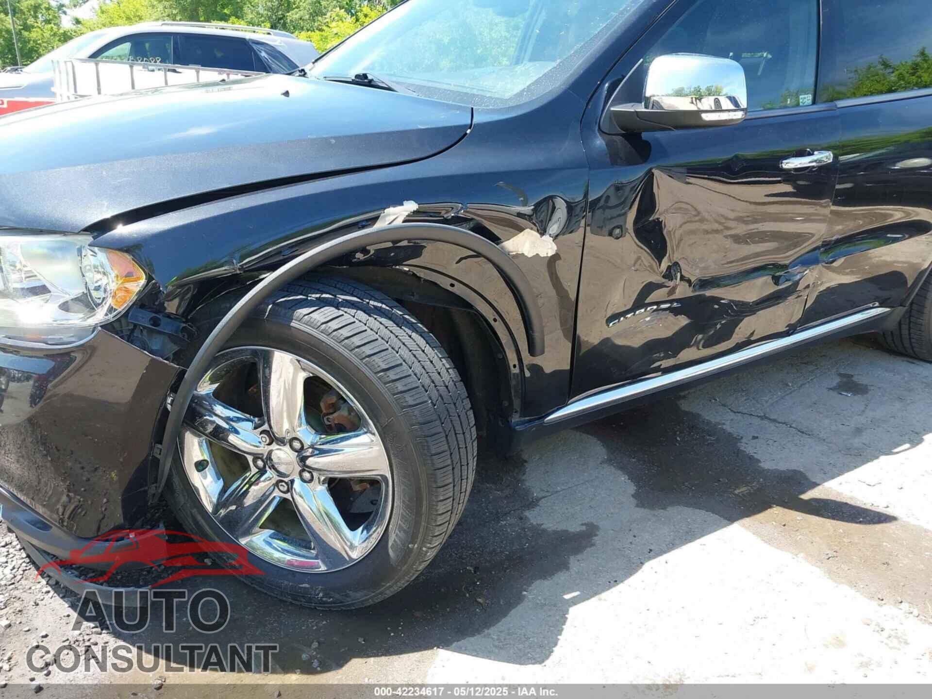 DODGE DURANGO 2013 - 1C4RDJEG6DC688209