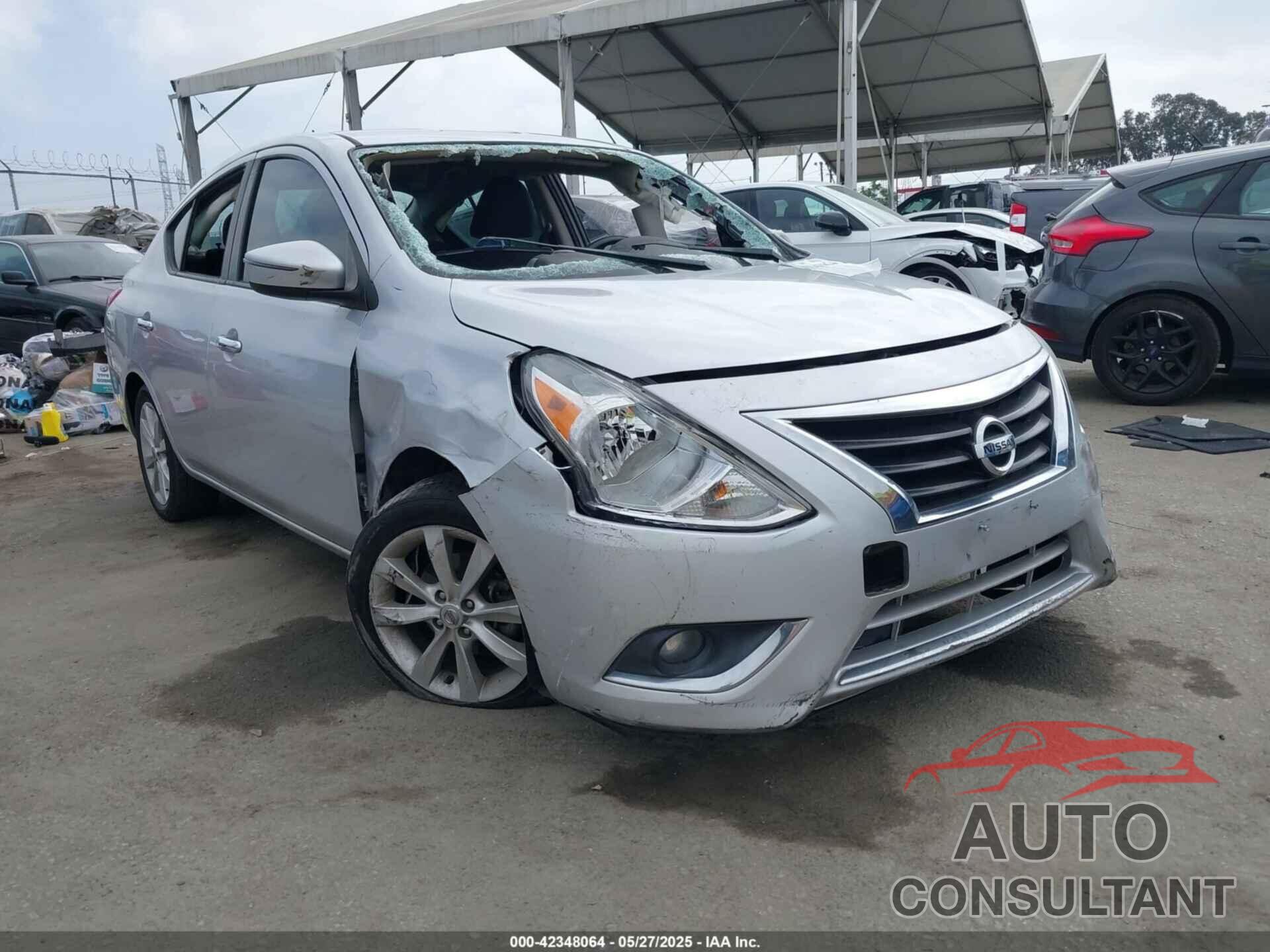 NISSAN VERSA 2017 - 3N1CN7AP0HL849565