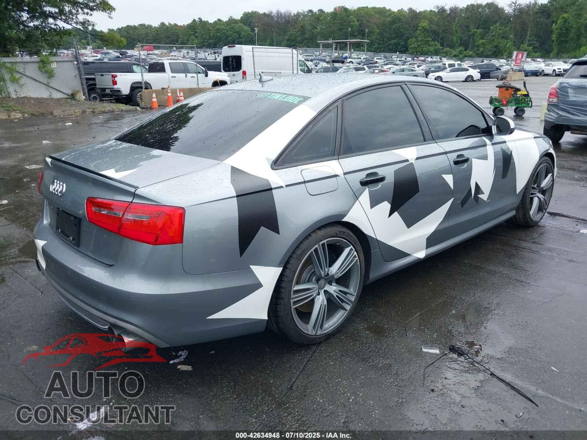 AUDI S6 2013 - WAUJ2AFC8DN033789