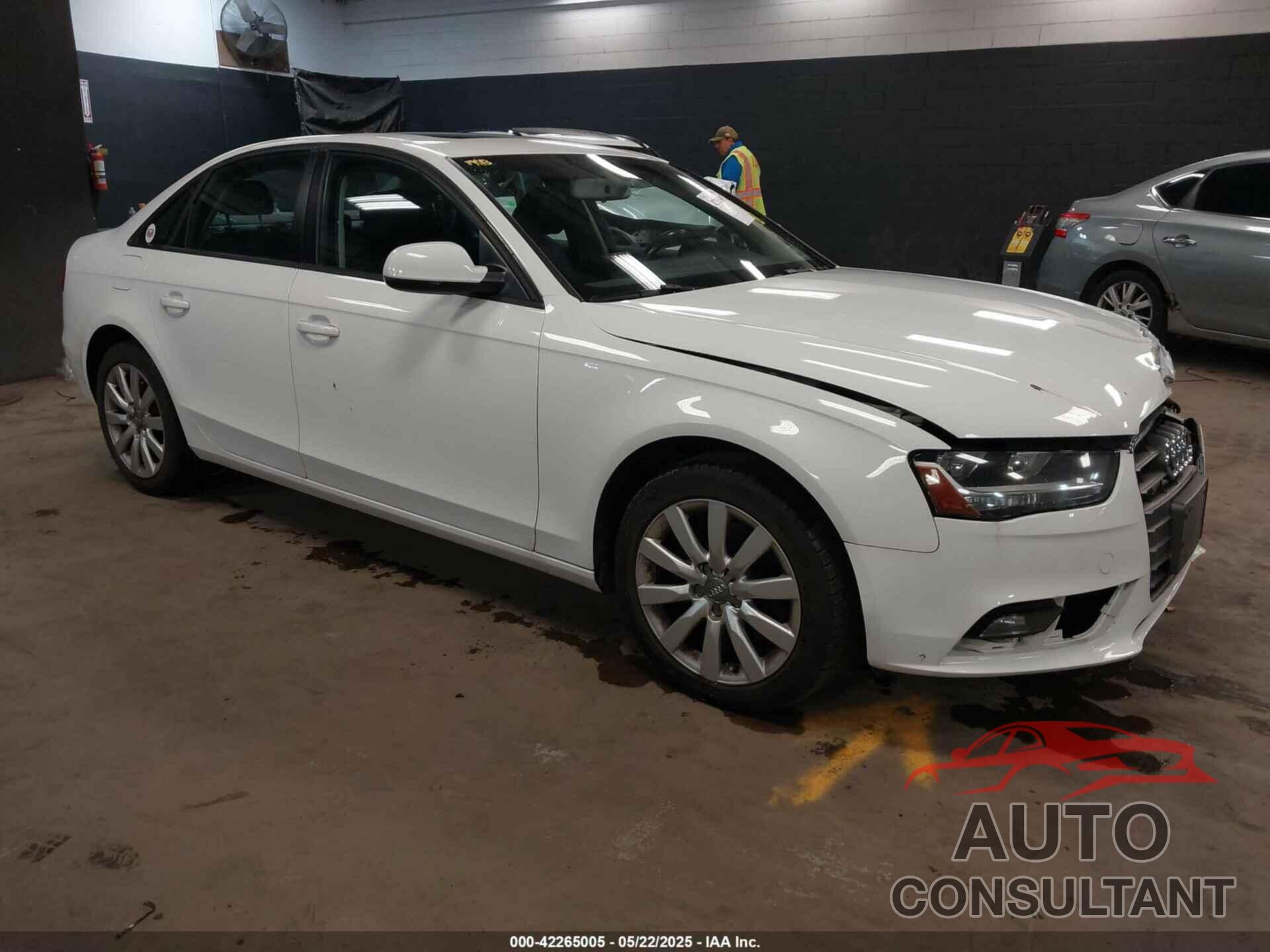 AUDI A4 2014 - WAUBFAFLXEN041855