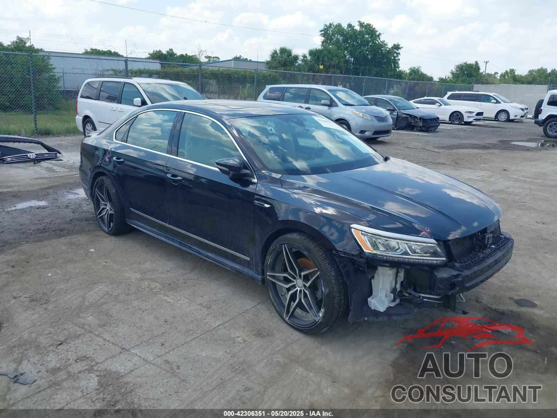 VOLKSWAGEN PASSAT 2019 - 1VWMA7A3XKC002174