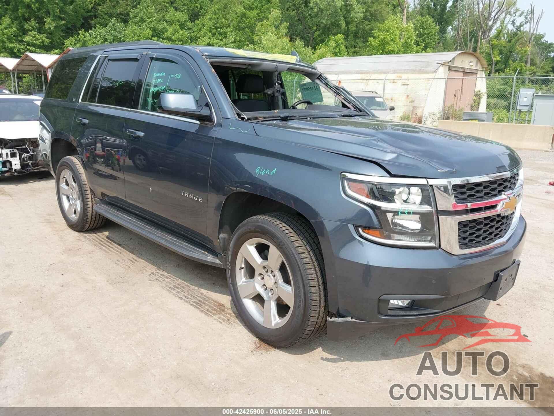 CHEVROLET TAHOE 2019 - 1GNSKBKC6KR235868