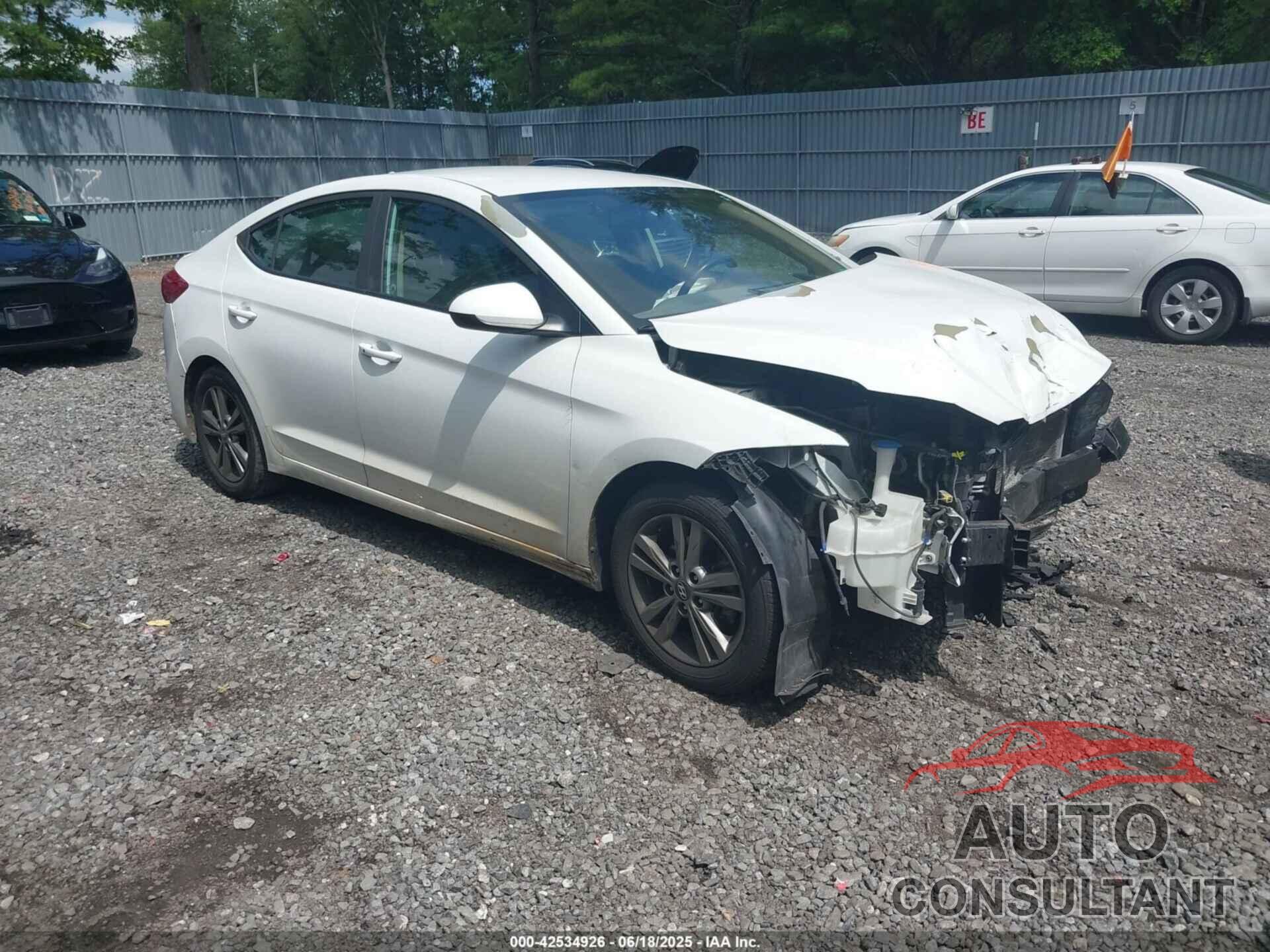 HYUNDAI ELANTRA 2017 - 5NPD84LF2HH031878
