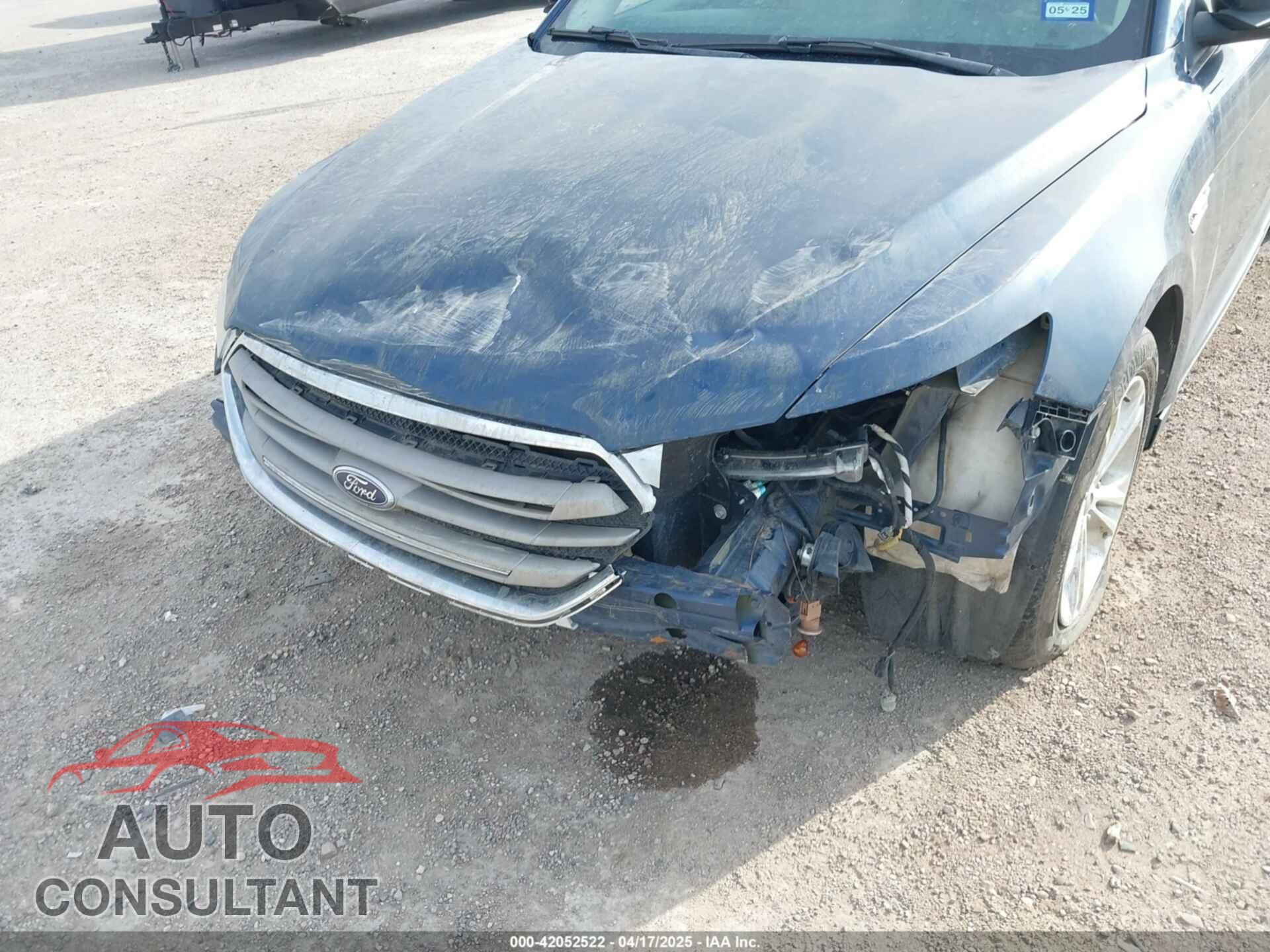 FORD TAURUS 2017 - 1FAHP2E82HG129455