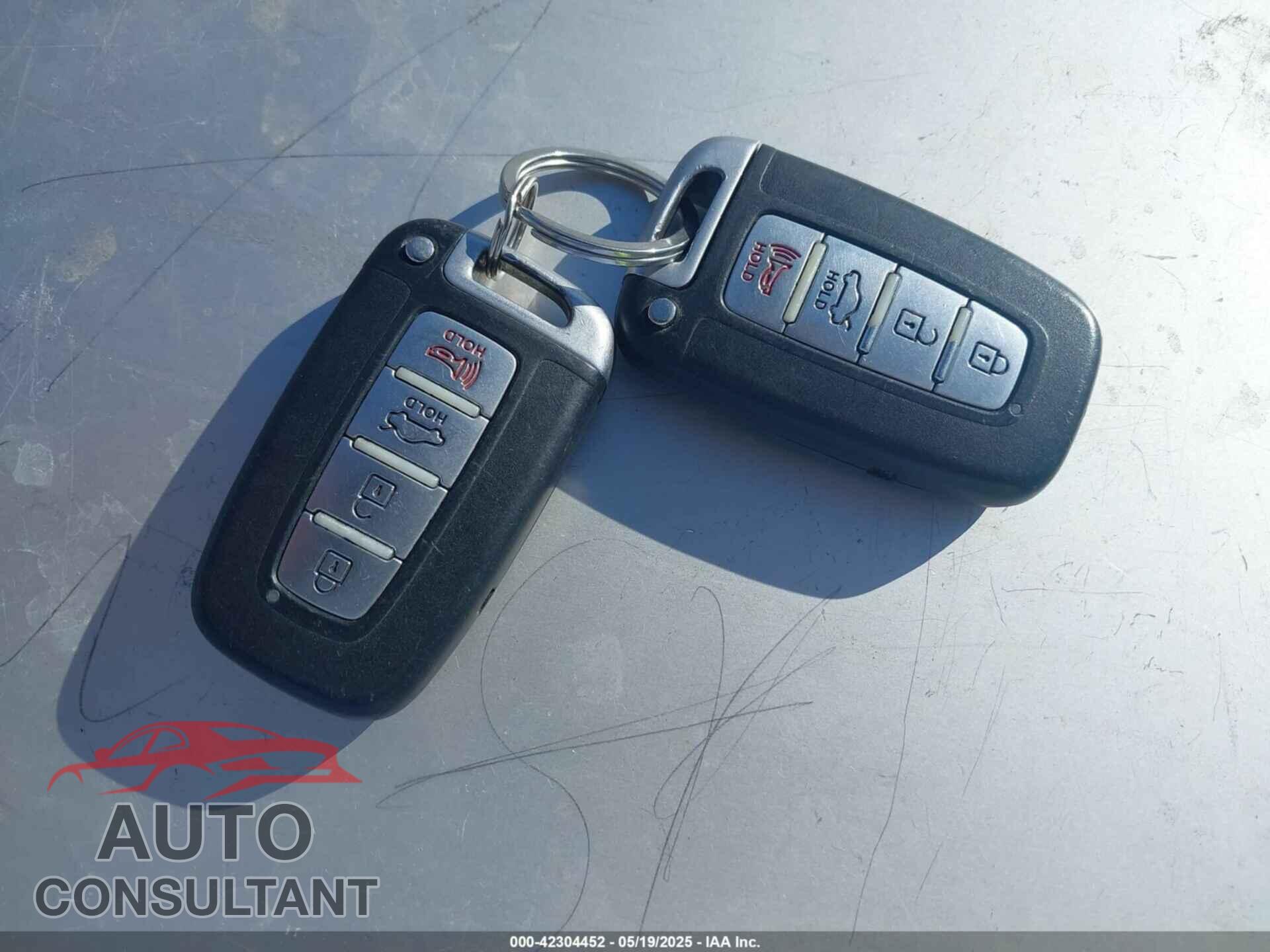 HYUNDAI SONATA 2011 - 5NPEC4AC9BH220532
