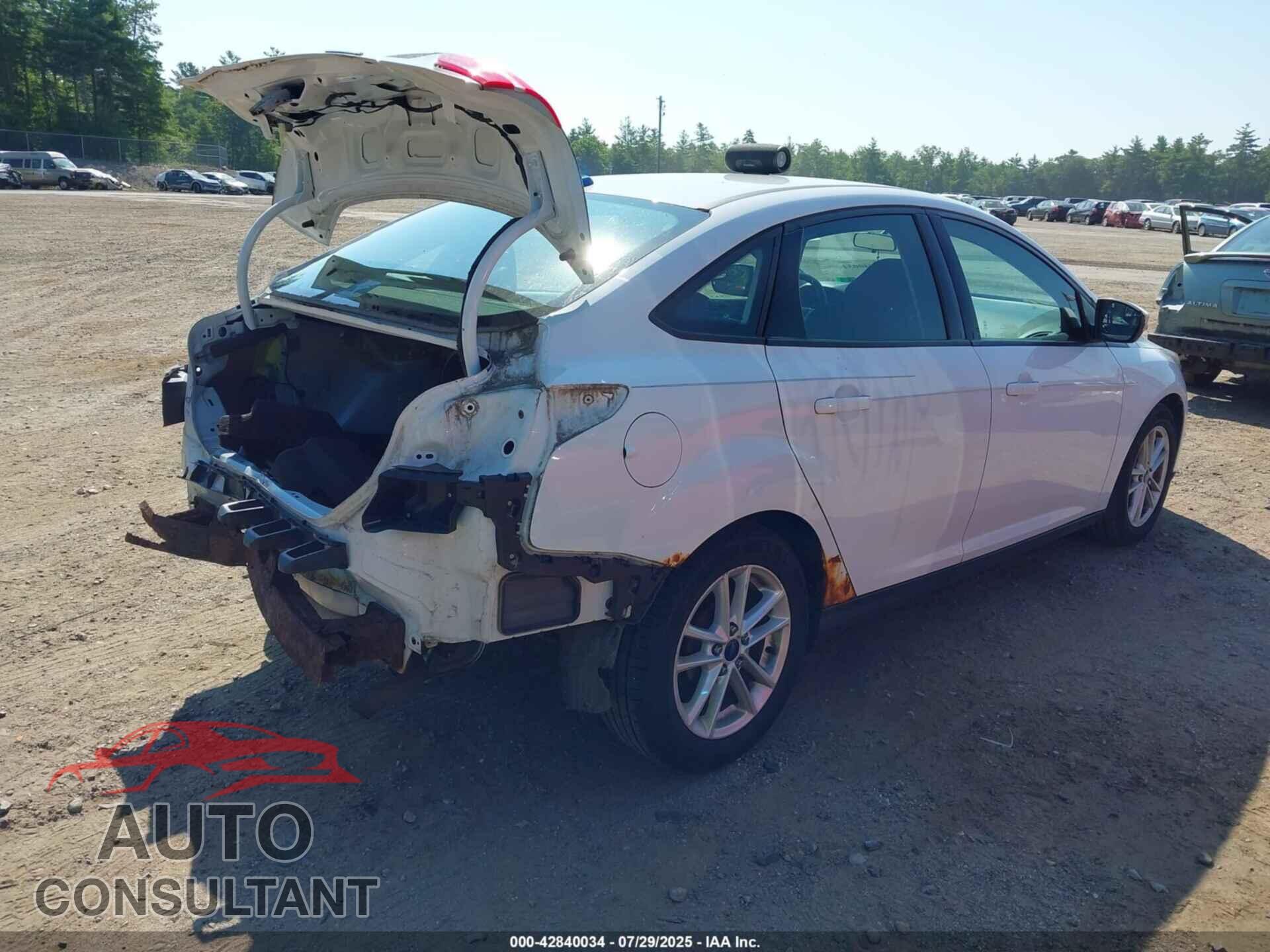 FORD FOCUS 2016 - 1FADP3F20GL375568