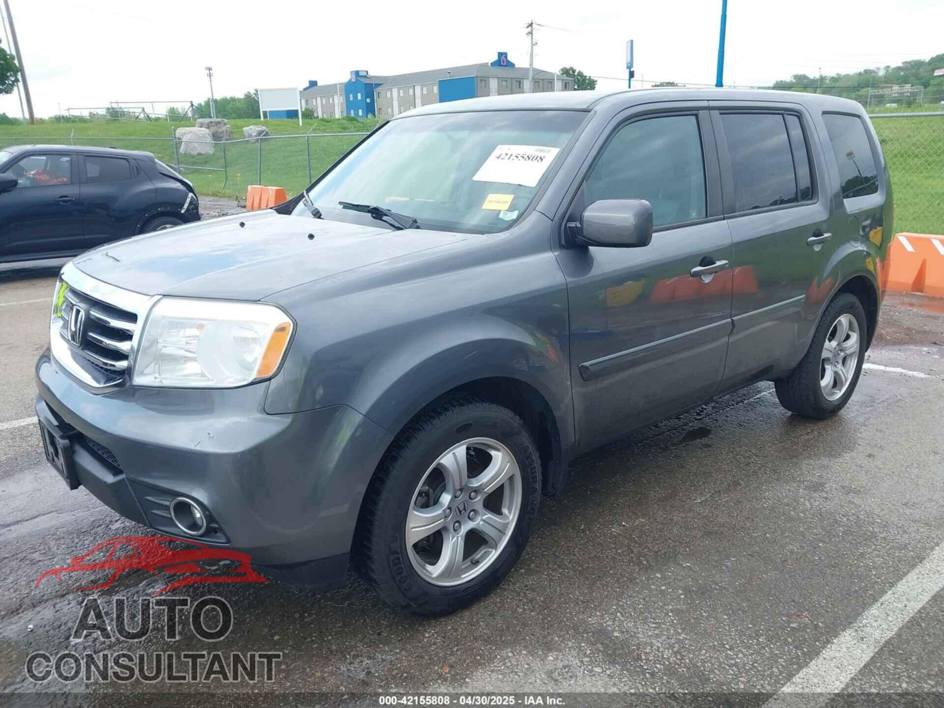 HONDA PILOT 2012 - 5FNYF4H41CB067390