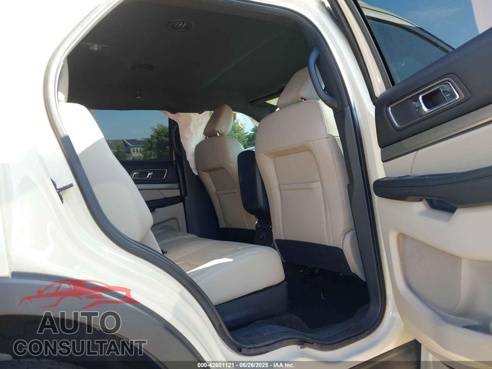 FORD EXPLORER 2018 - 1FM5K8D80JGB50998