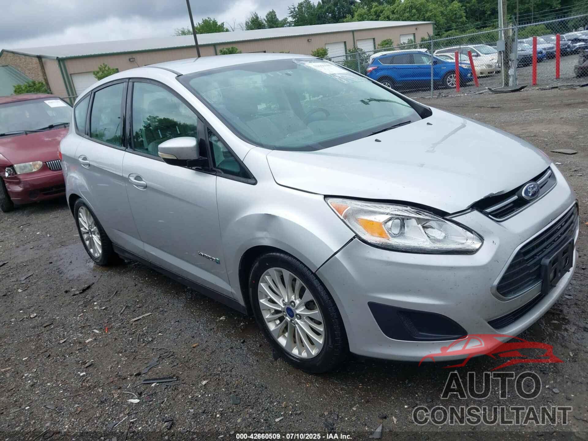 FORD C-MAX HYBRID 2017 - 1FADP5AU8HL114436