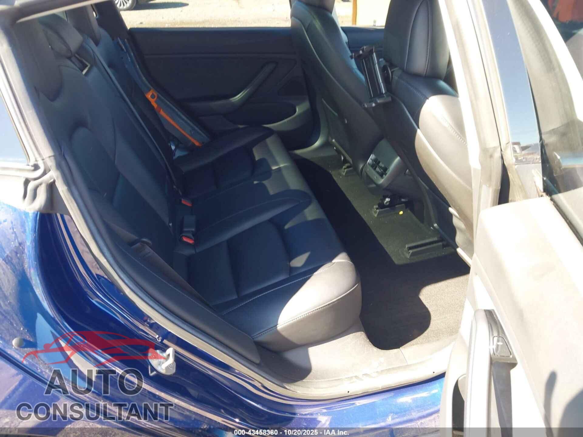 TESLA MODEL 3 2018 - 5YJ3E1EA5JF022620