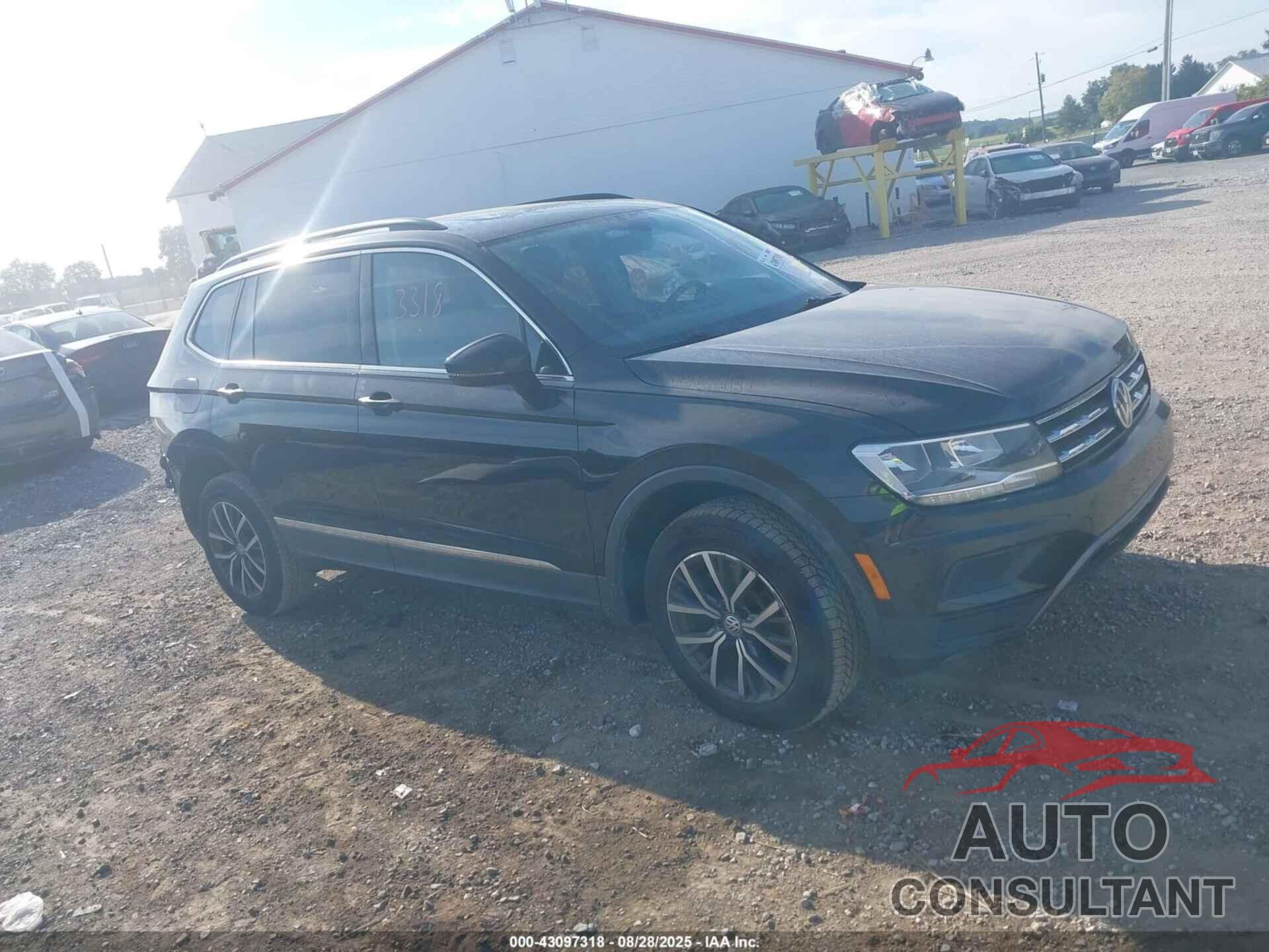 VOLKSWAGEN TIGUAN 2020 - 3VV2B7AXXLM042671