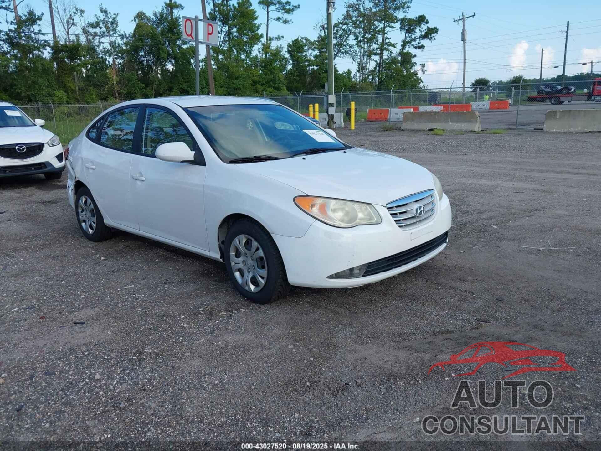 HYUNDAI ELANTRA 2010 - KMHDU4AD2AU179663