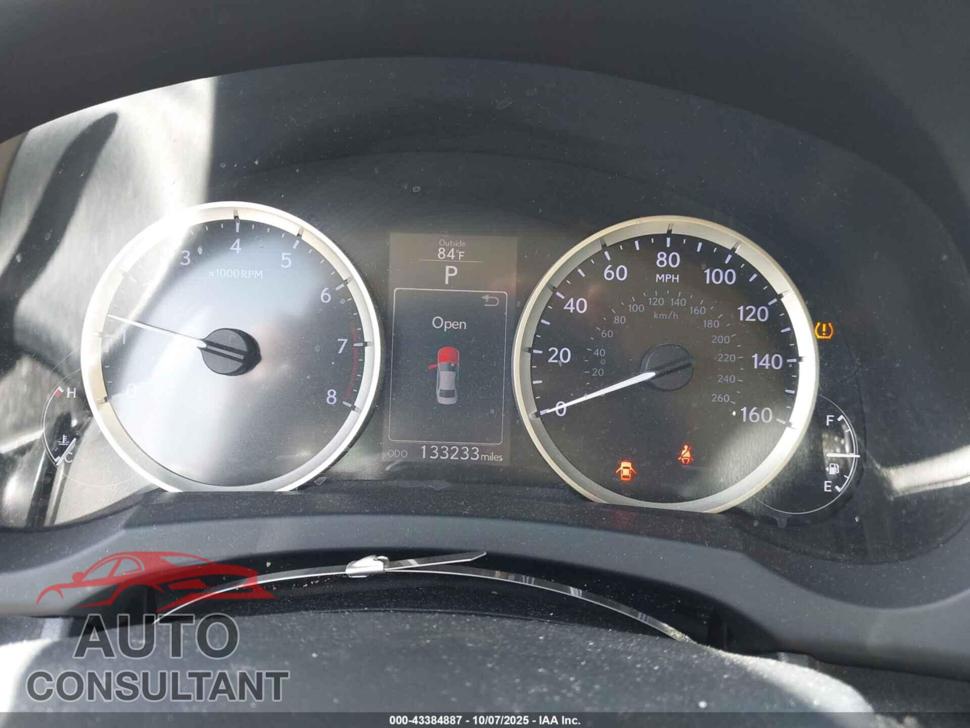 LEXUS IS 250 2015 - JTHBF1D24F5080440