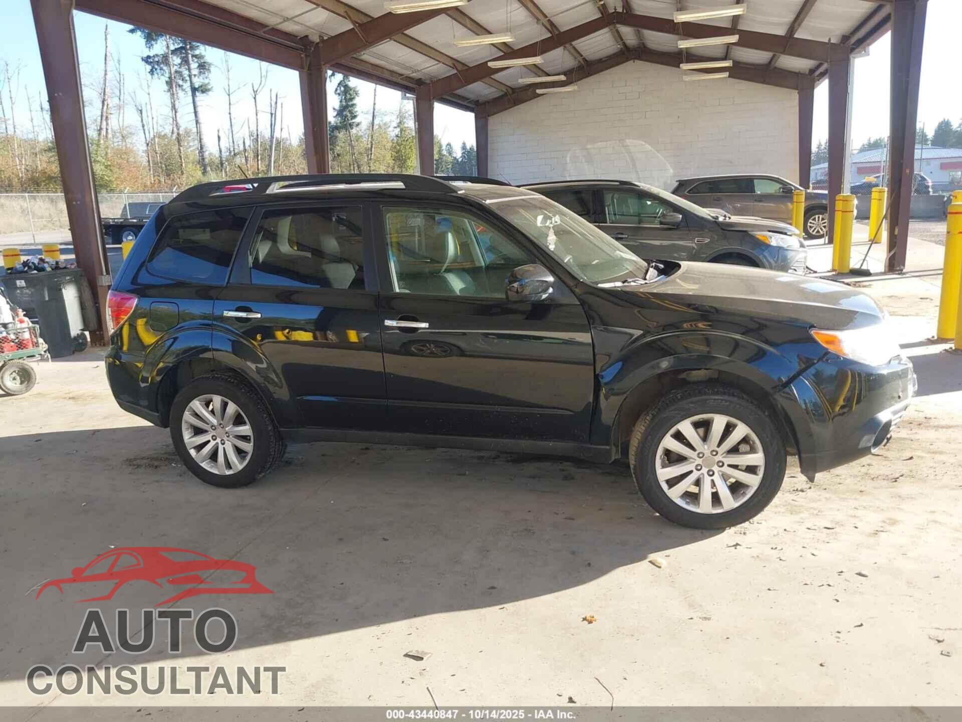SUBARU FORESTER 2011 - JF2SHAEC6BH773149