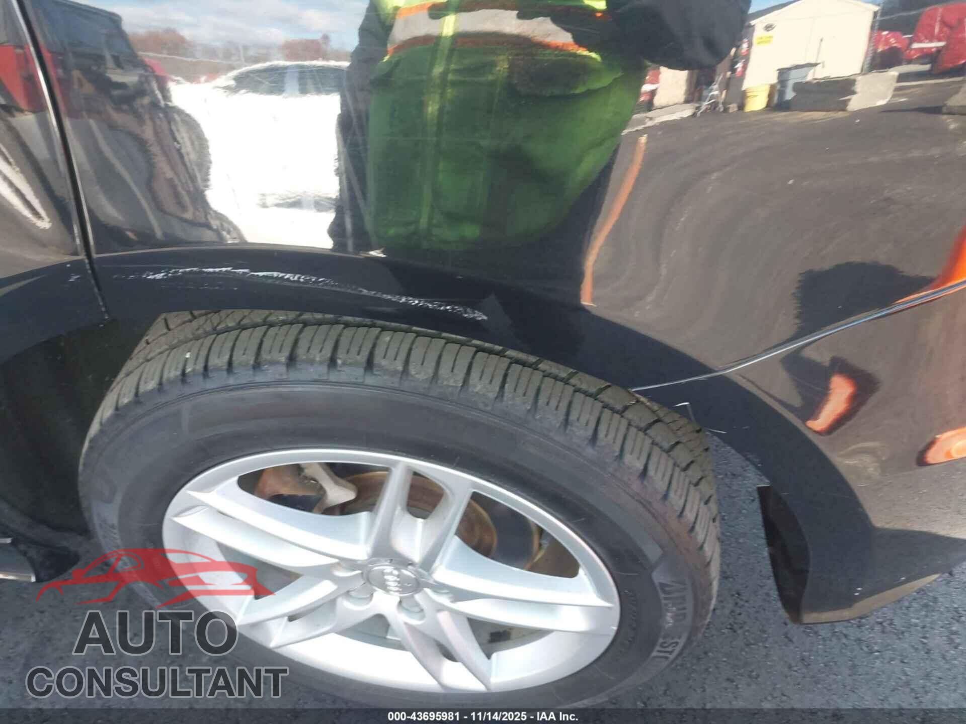 AUDI Q5 2017 - WA1D7AFP2HA040068