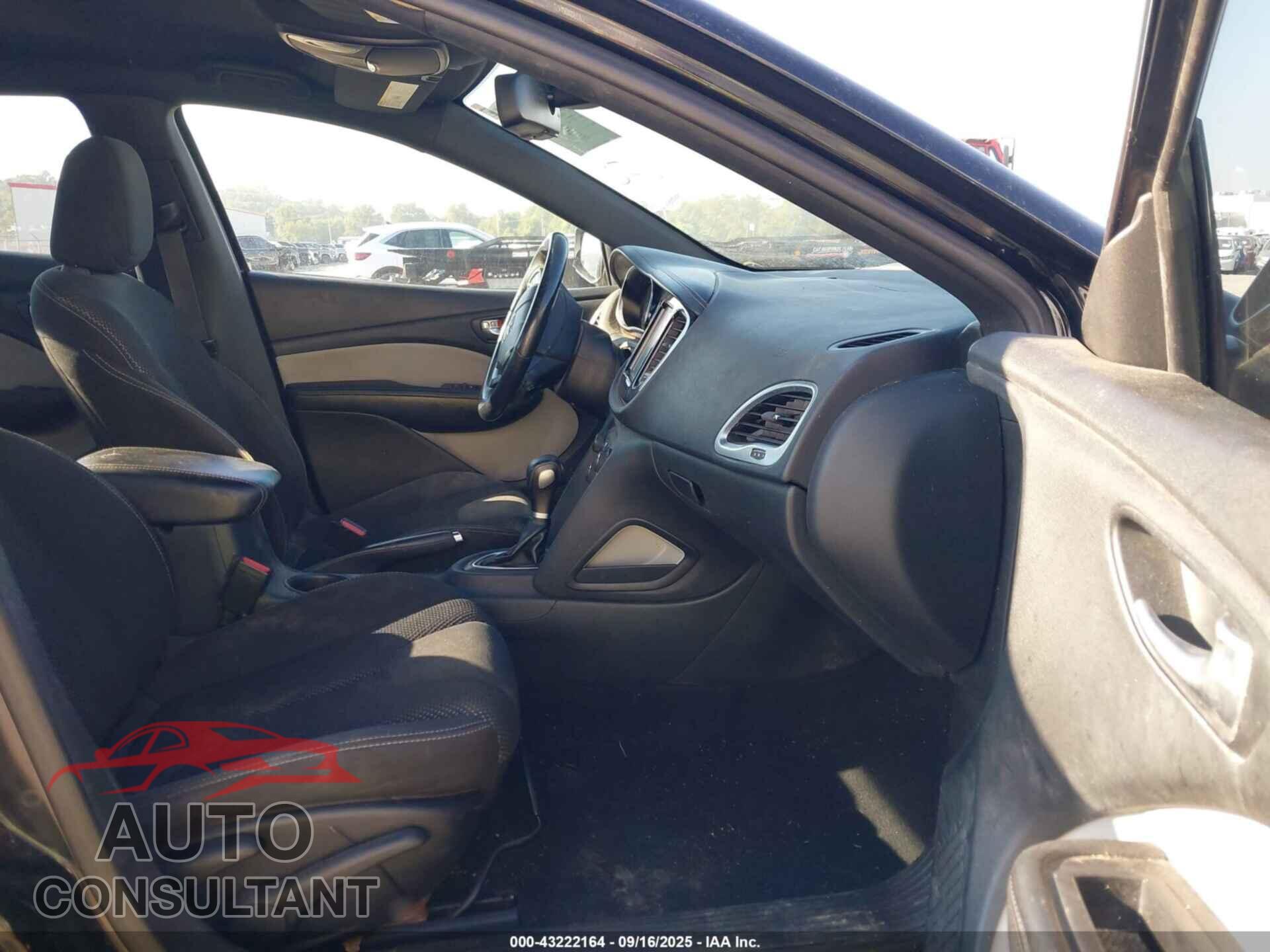 DODGE DART 2015 - 1C3CDFBB9FD276704