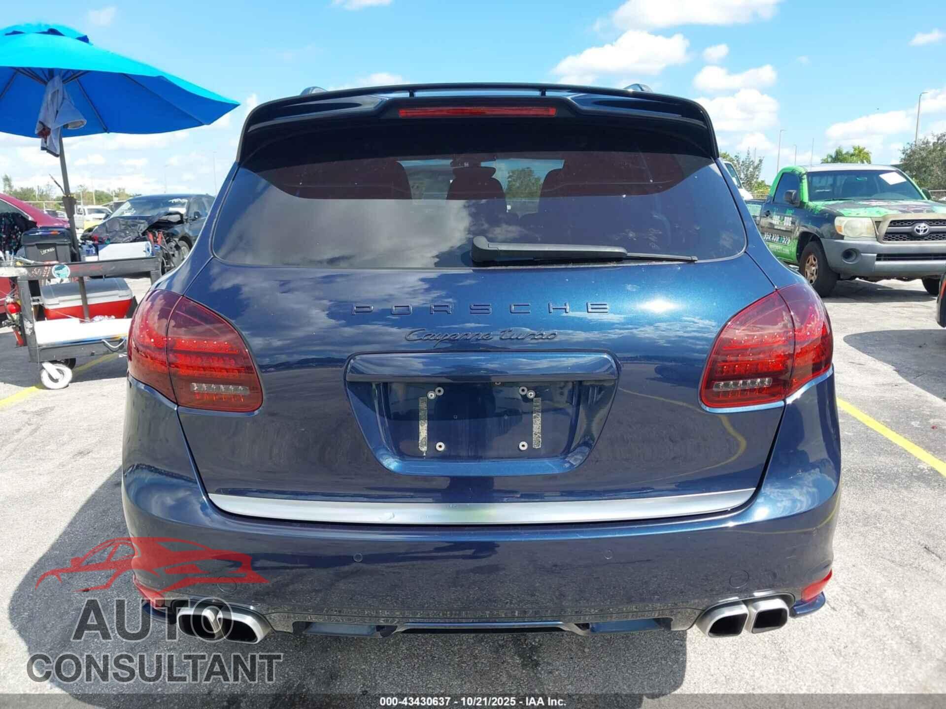 PORSCHE CAYENNE 2012 - WP1AC2A2XCLA84045