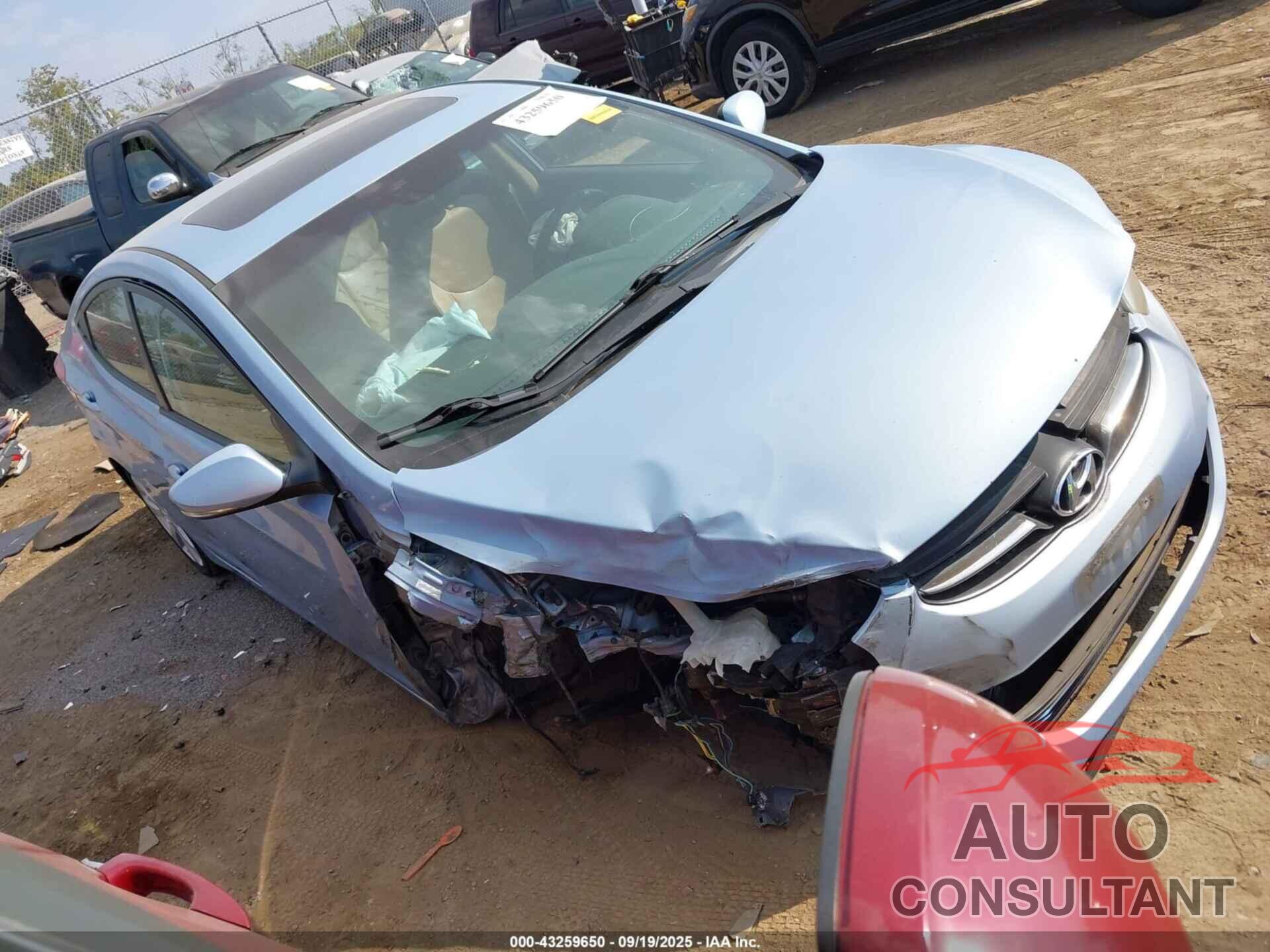 HYUNDAI ELANTRA 2012 - KMHDH4AE7CU314040