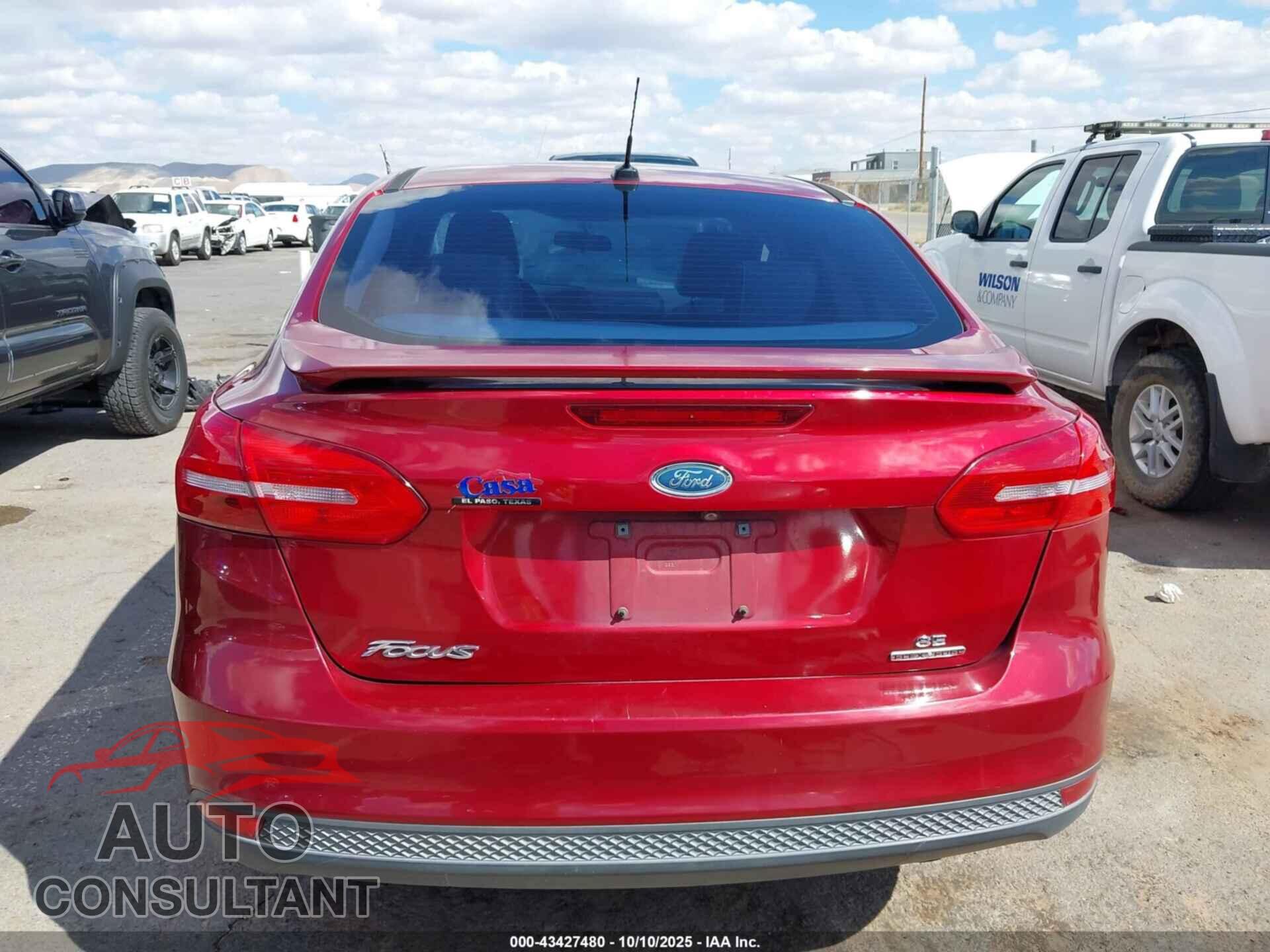 FORD FOCUS 2015 - 1FADP3F22FL287216