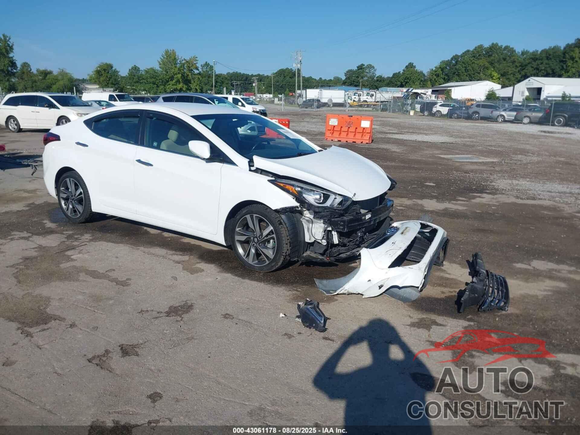 HYUNDAI ELANTRA 2015 - 5NPDH4AE3FH636242