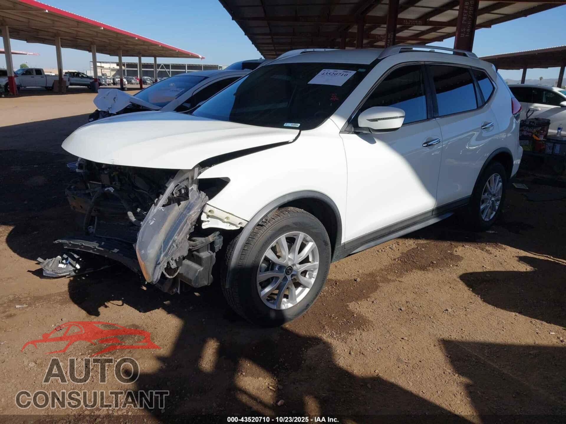 NISSAN ROGUE 2017 - KNMAT2MT4HP598074