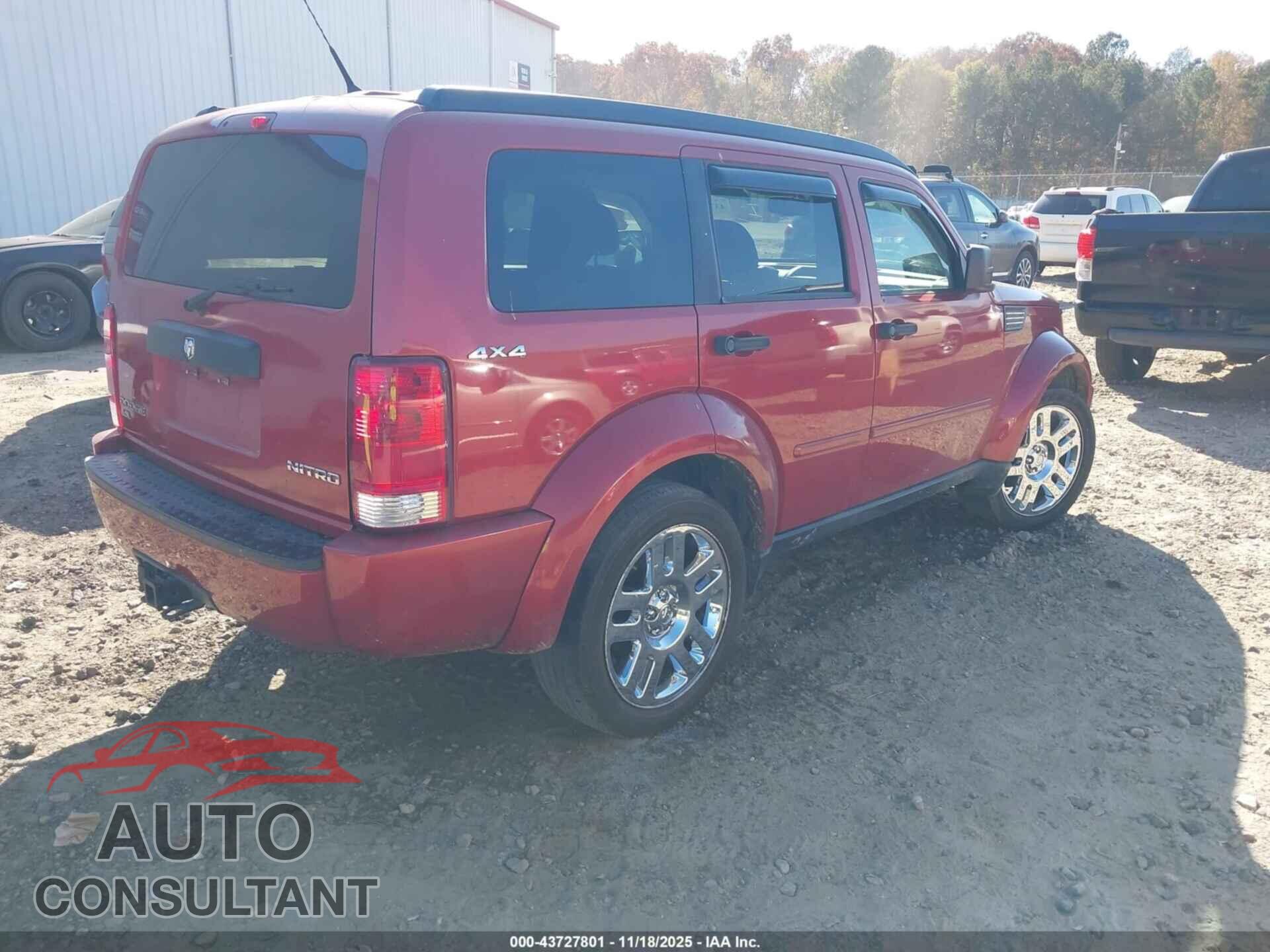 DODGE NITRO 2011 - 1D4PU4GX8BW511603