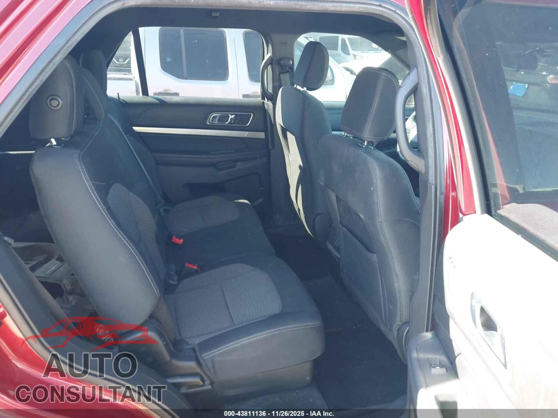 FORD EXPLORER 2018 - 1FM5K7D88JGB17452