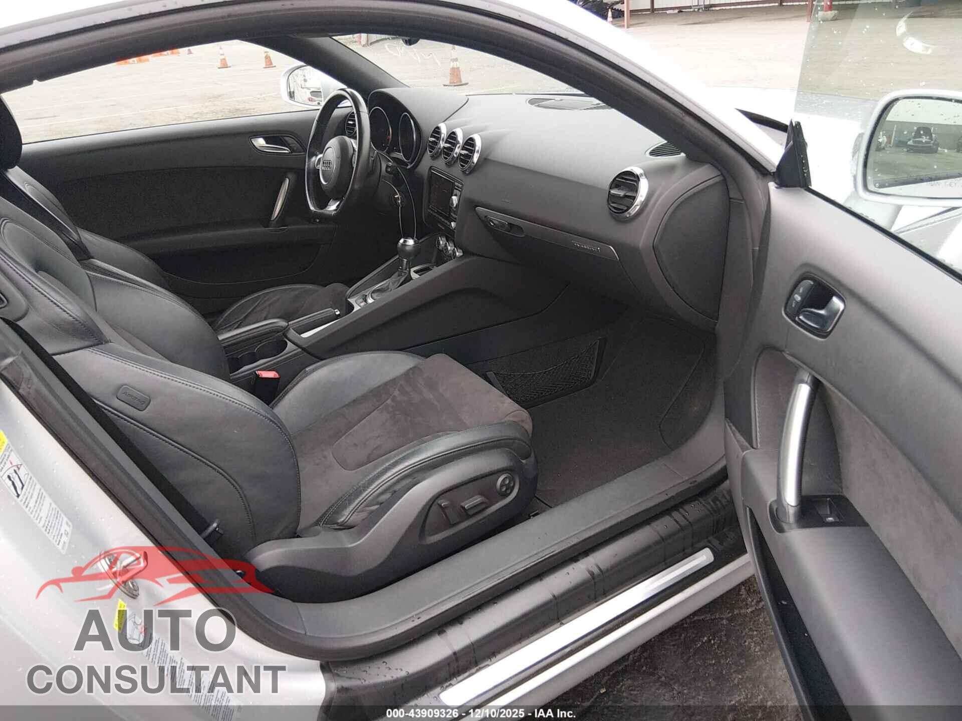 AUDI TT 2012 - TRUBFAFK5C1002109