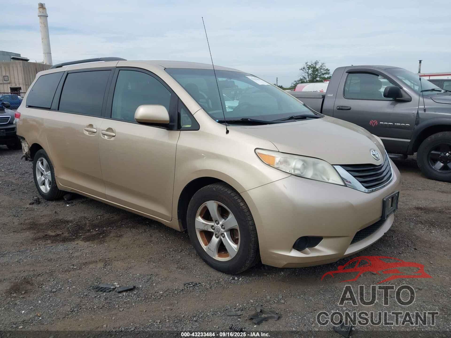 TOYOTA SIENNA 2011 - 5TDKK3DC3BS080418