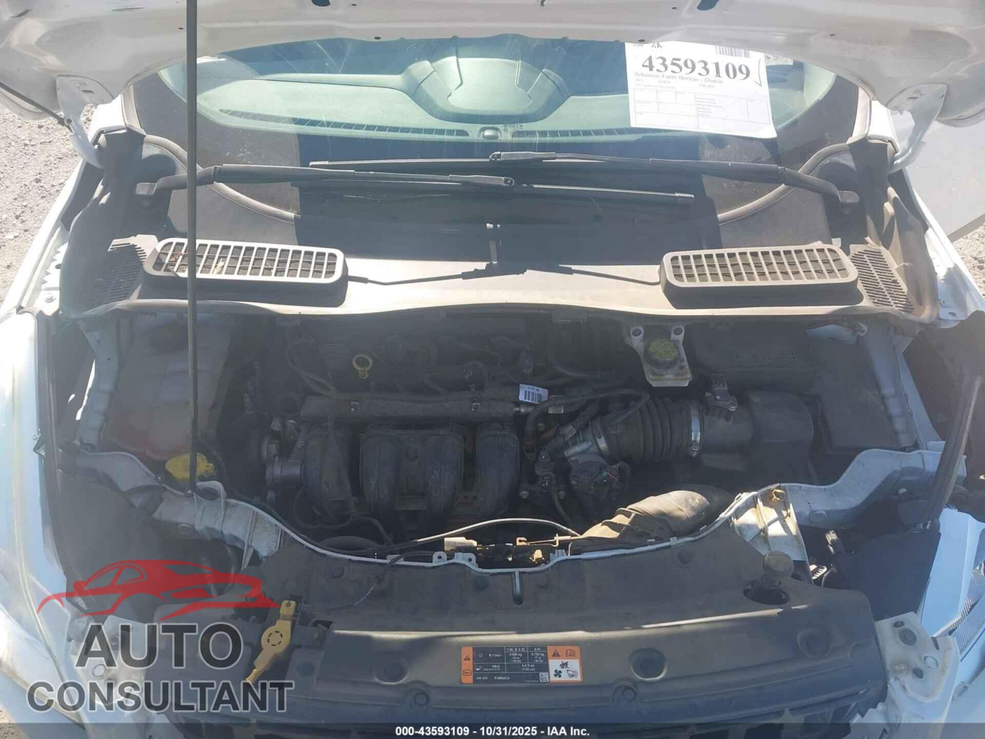 FORD ESCAPE 2015 - 1FMCU0G74FUC74206