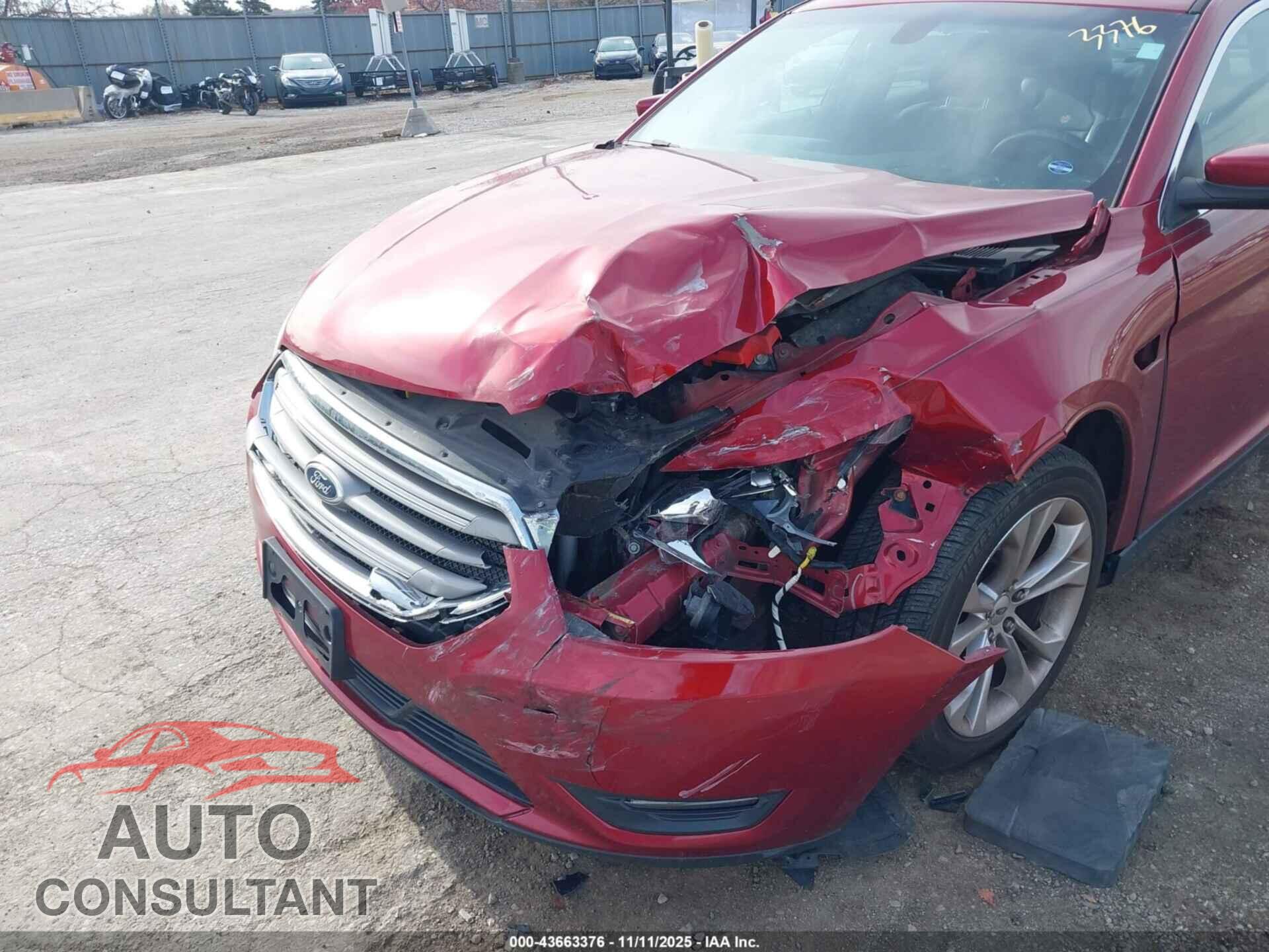 FORD TAURUS 2013 - 1FAHP2E8XDG168708